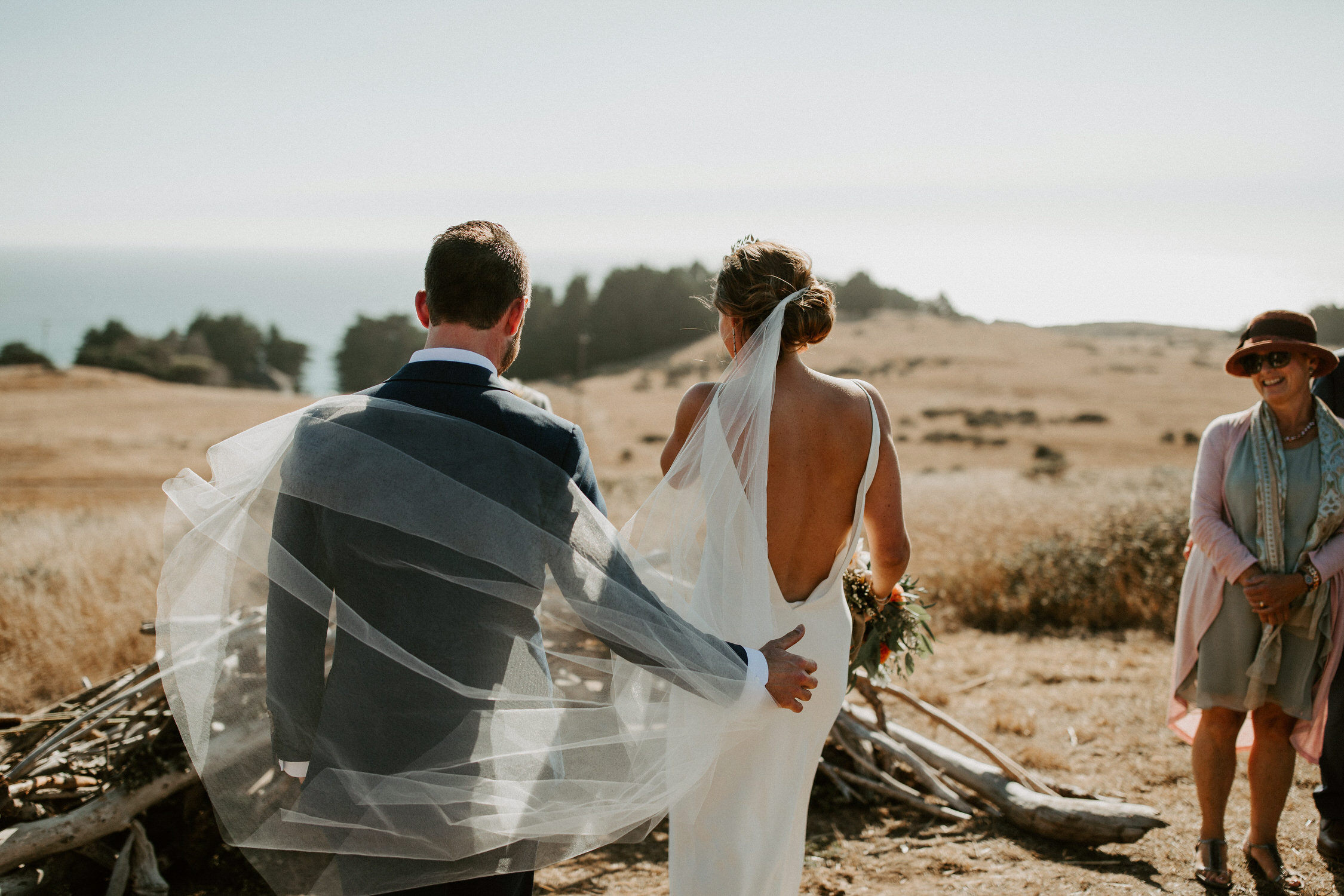 couple-intimate-coastal-wedding-elk-california-108.jpg