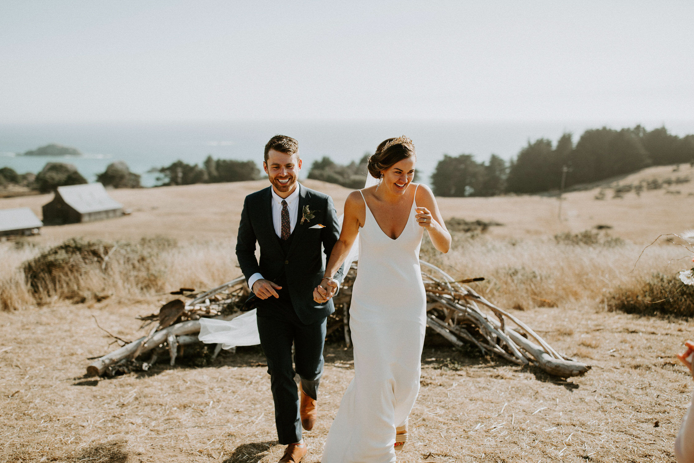 couple-intimate-coastal-wedding-elk-california-132.jpg