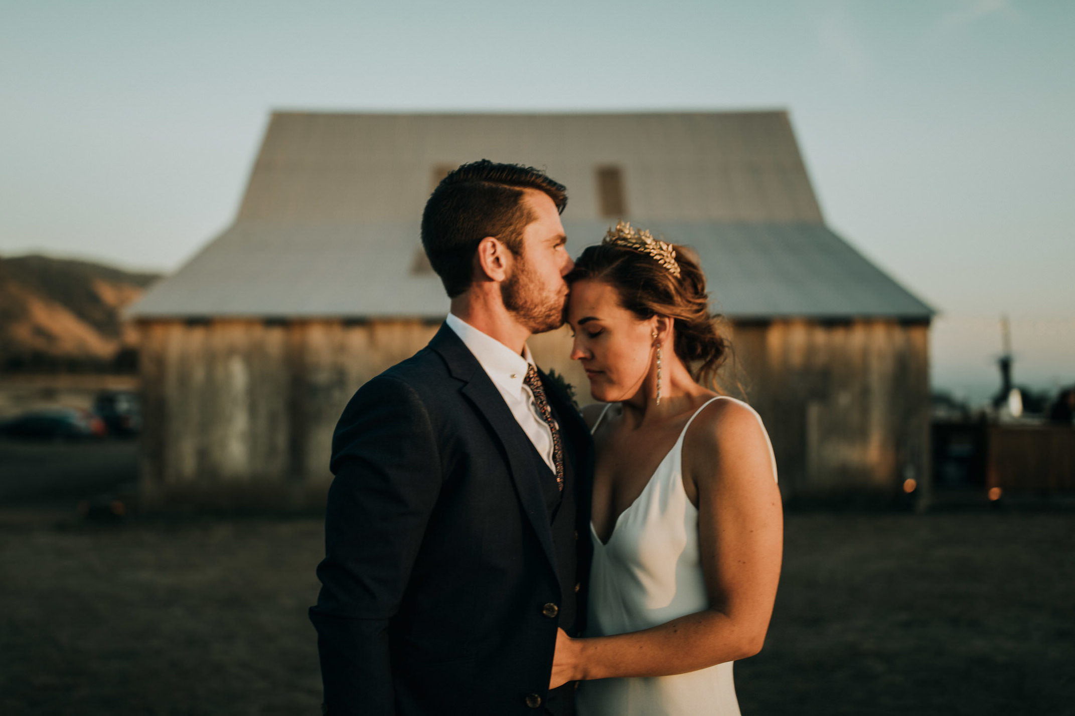 couple-intimate-coastal-wedding-elk-california-219.jpg