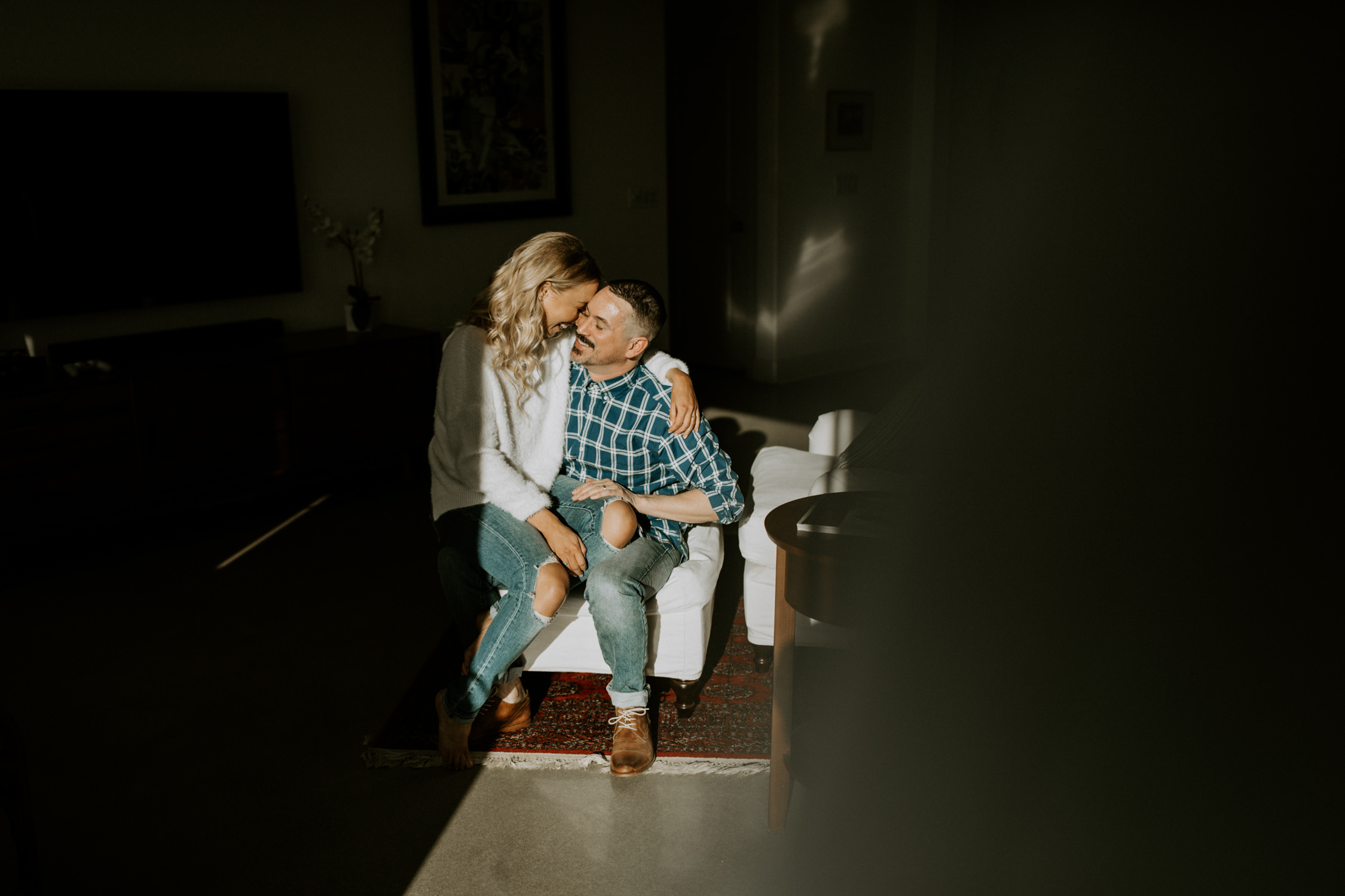 couple-intimate-in-home-session-northern-california-2.jpg