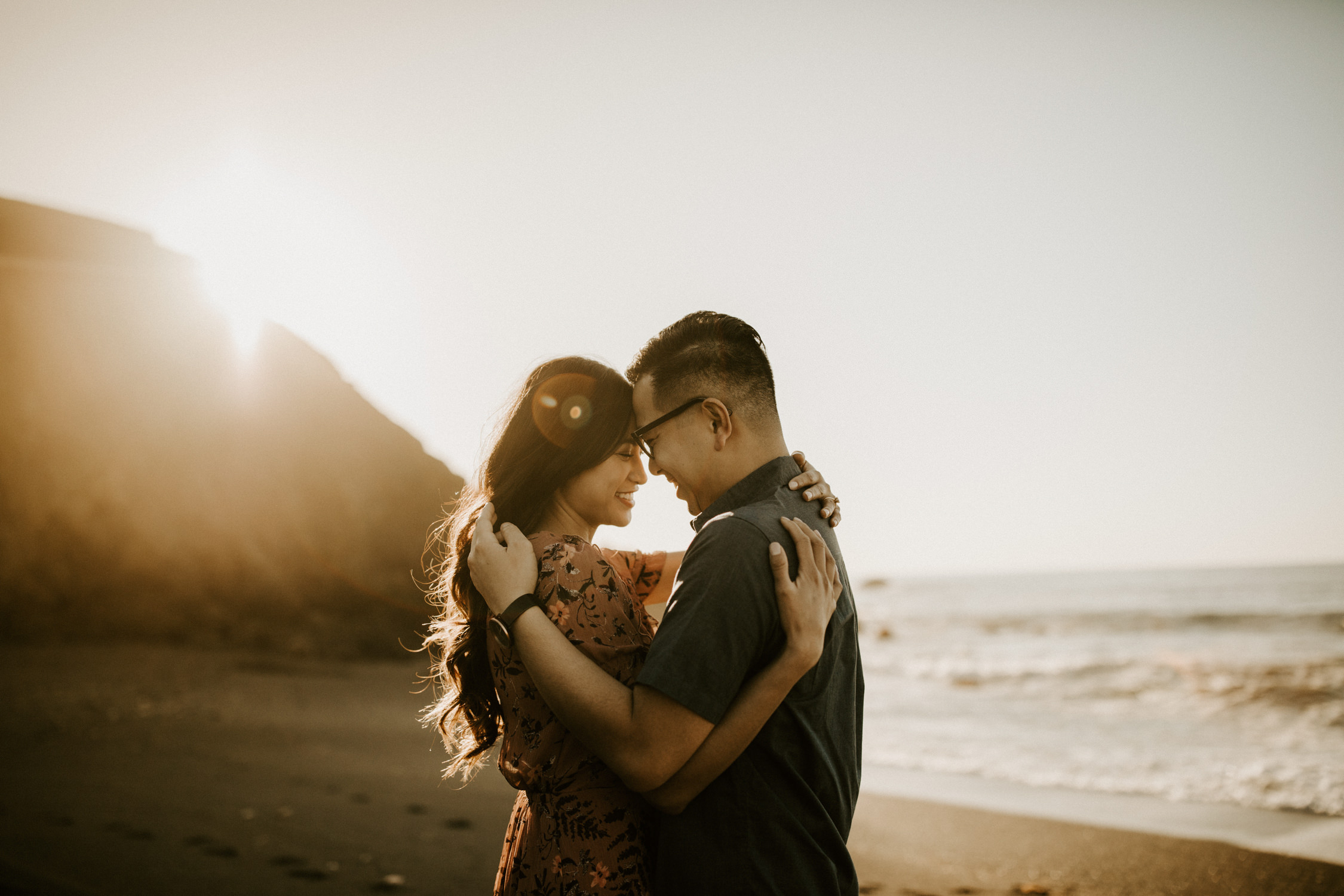 couple-intimate-engagement-session-northern-california-36.jpg