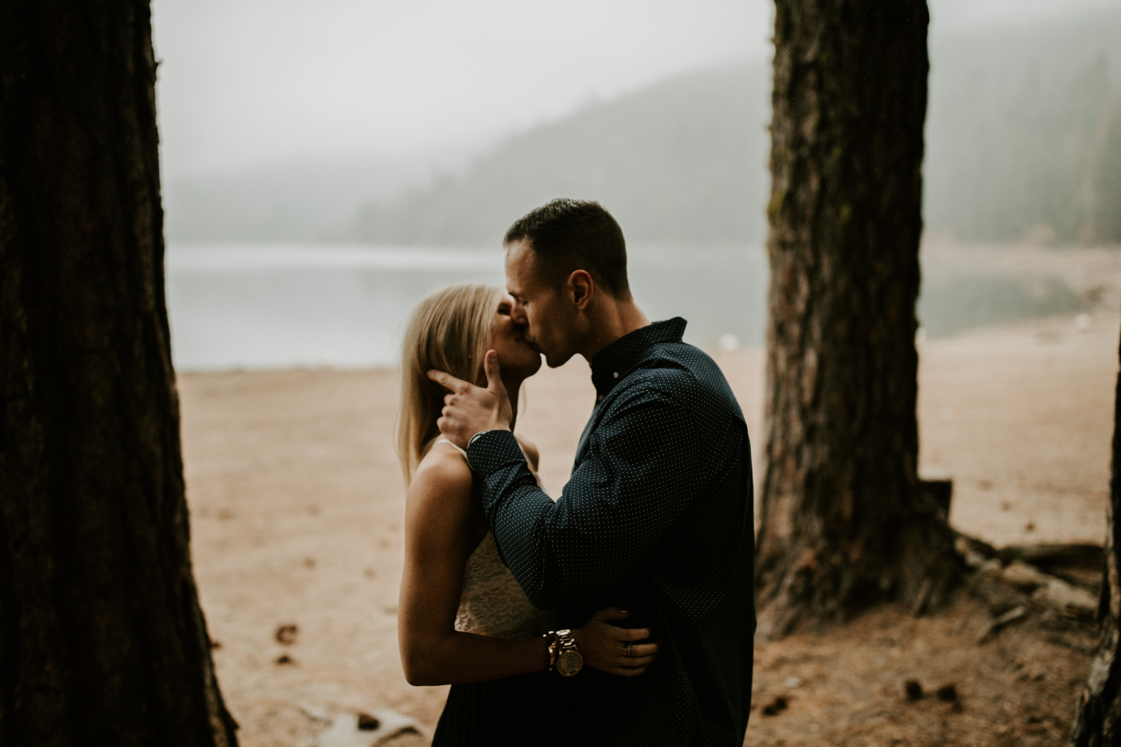 couple-intimate-engagement-session-northern-california-11.jpg