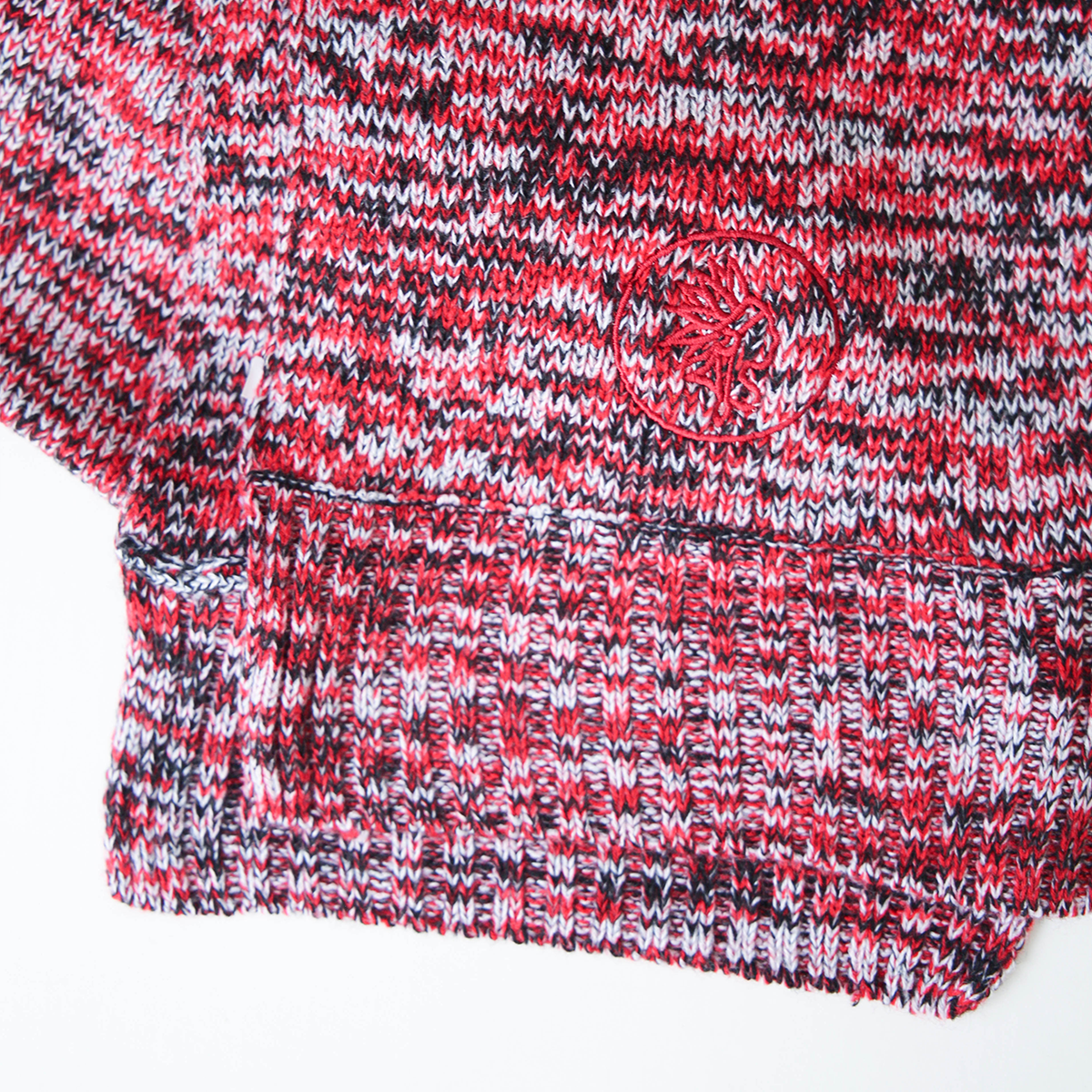 scarf_red_2.png