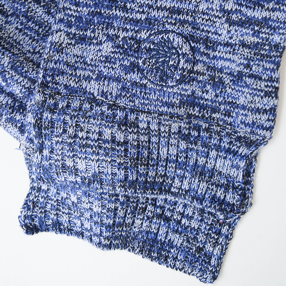 scarf_blue_2.png