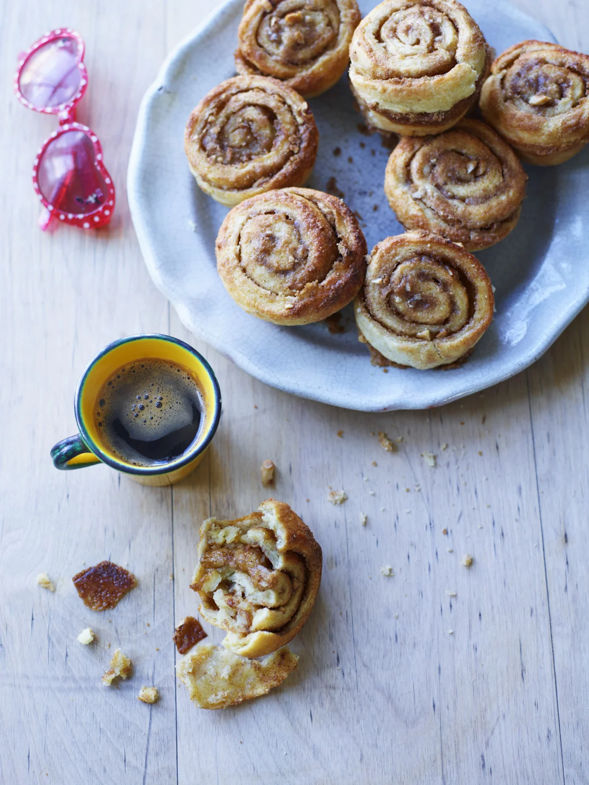 CinnamonBunsFinished2132.jpg