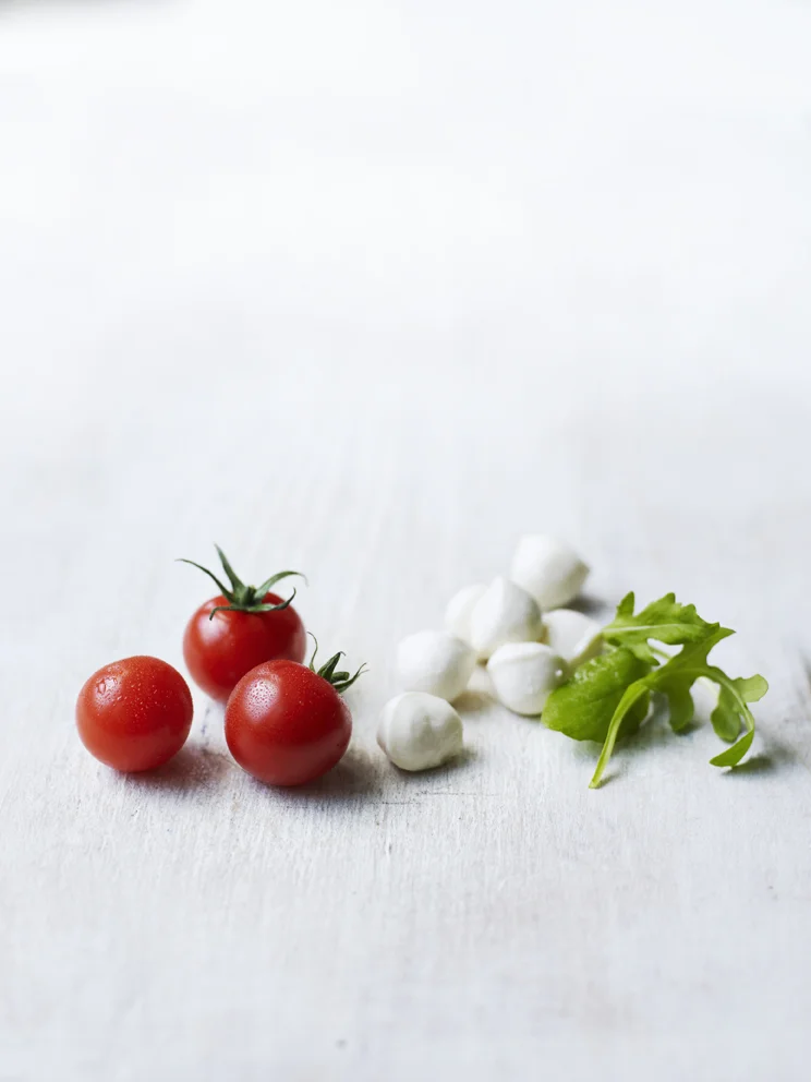 ItalianMozzarellaTomatoSalad87218.jpg