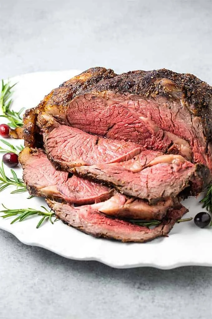 Herb Prime Rib, Au Jus & Creamy Horseradish