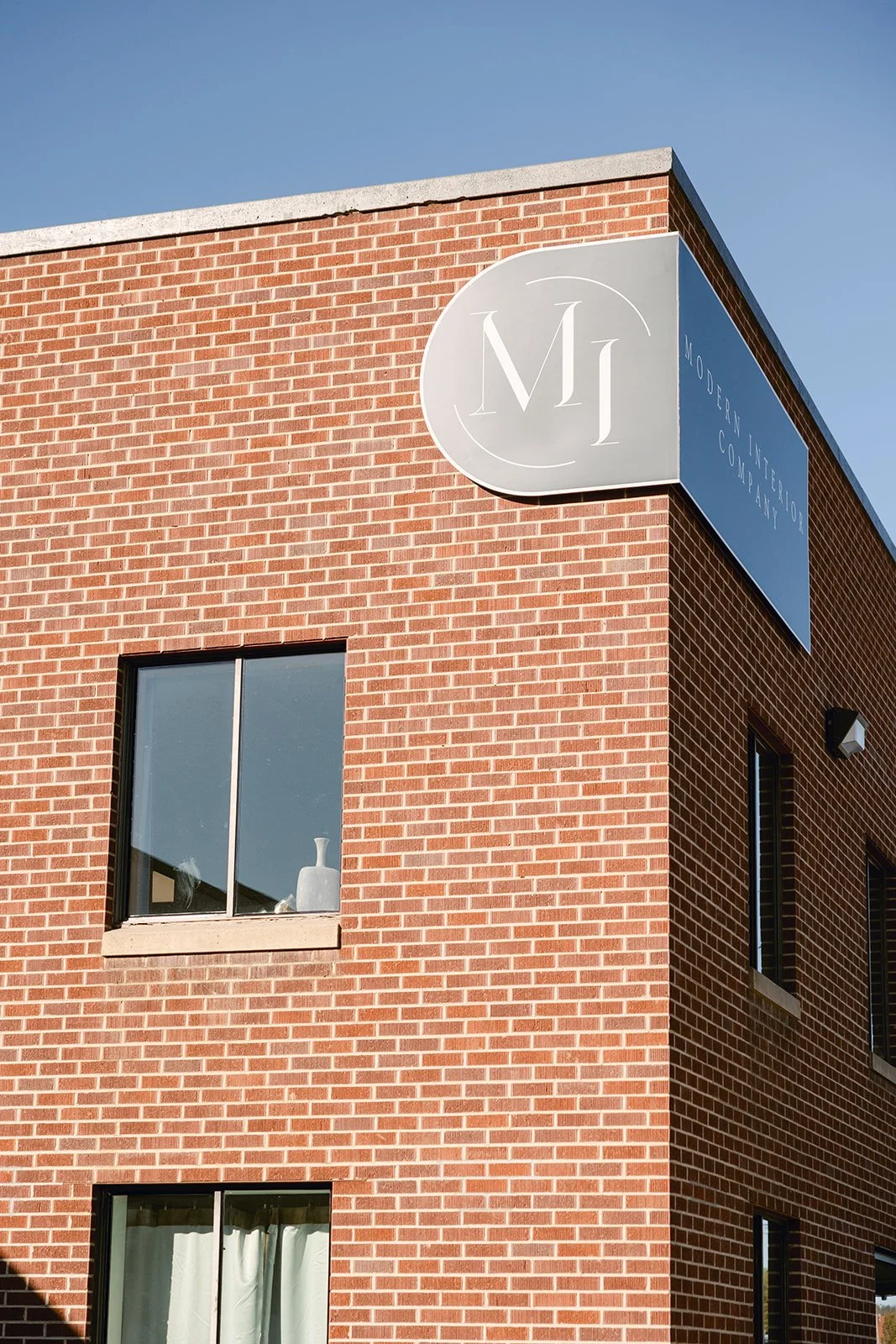Where Is Modern Interior Company Located, and What Areas Do They Serve?