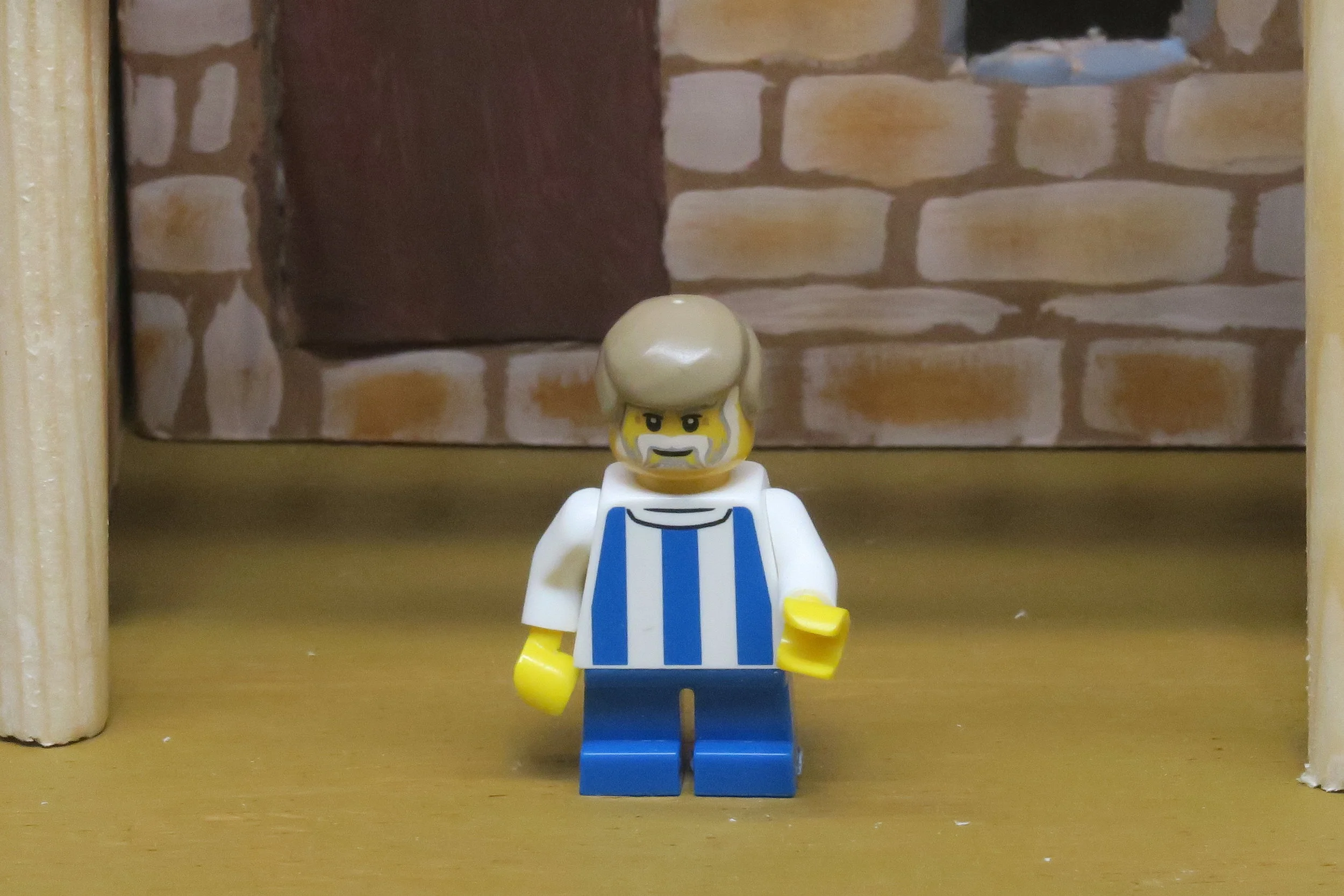   SLIDE 1  In the gospel of Luke,  we read an account of how a guy called Zacchaeus met Jesus and was never the same again. This is what happened.  Zacchaeus worked as a tax collector for the Roman government and sadly he wasn’t an honest person. He 