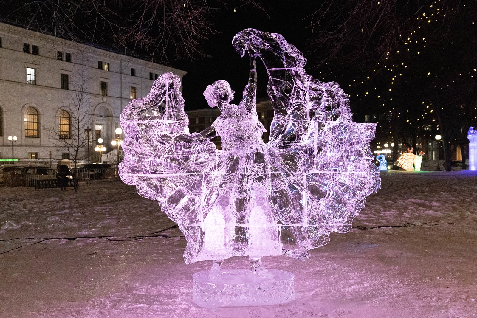 GK6A5613-X3 2023 Ice Sculpture Dancer.jpg