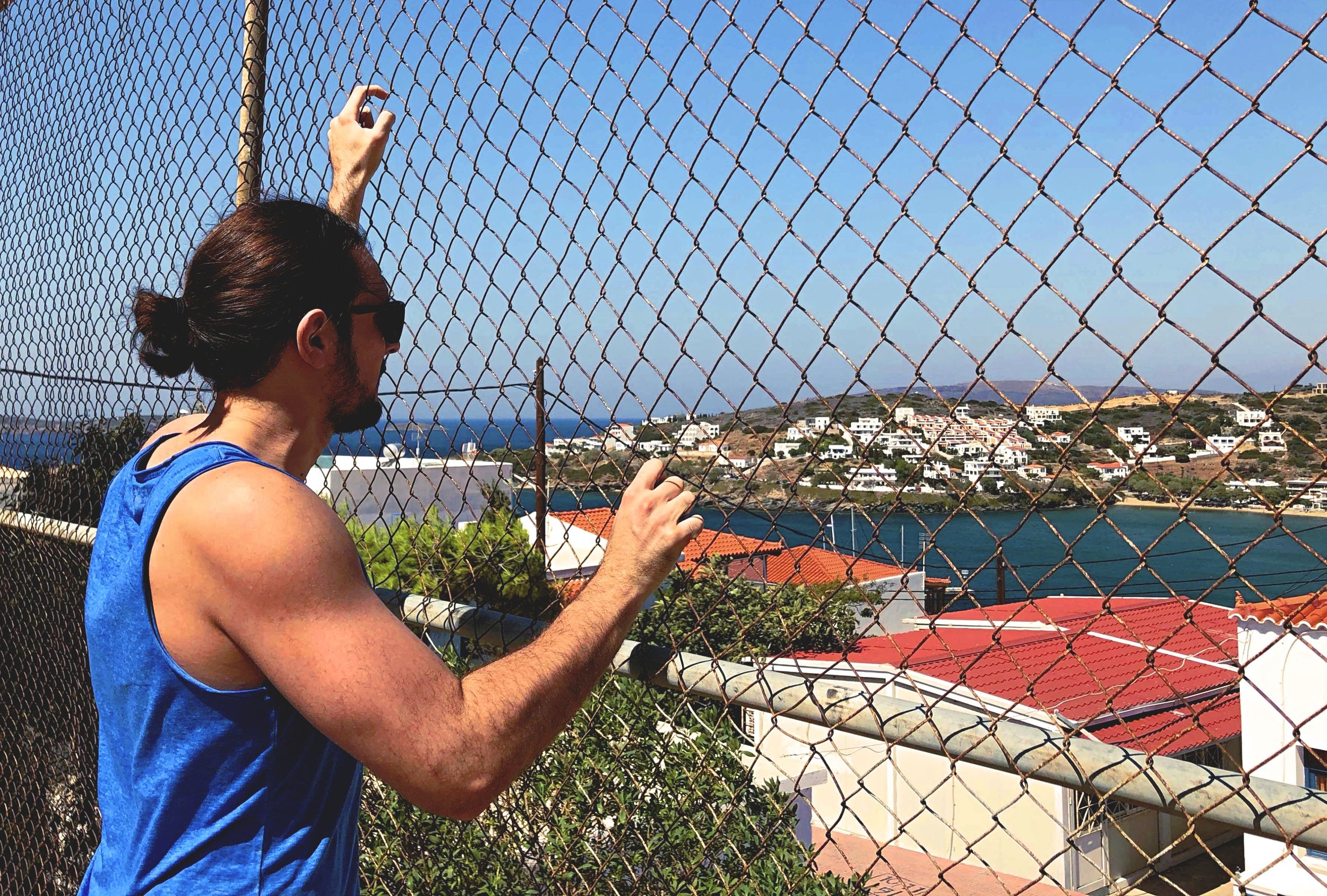 andros pic1.jpg