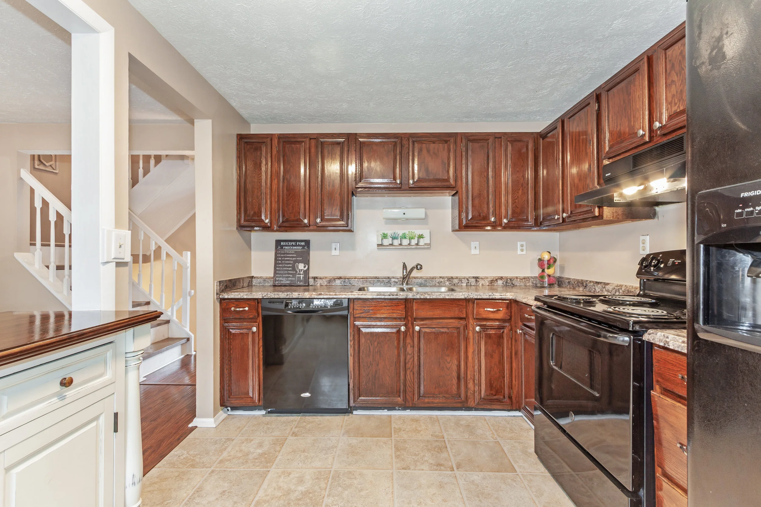 7668 Fairbanks Ct Hanover-1.jpg