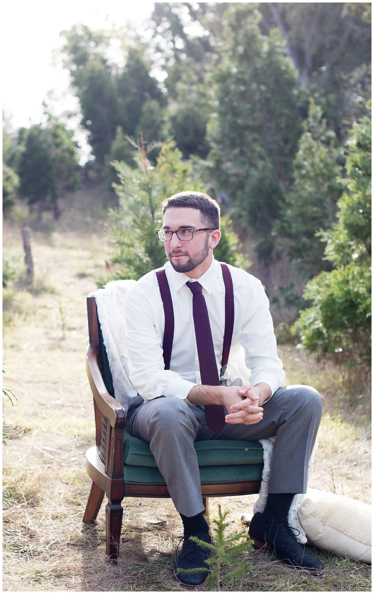 christmas-tree-farm-wedding-groom-suit.jpg