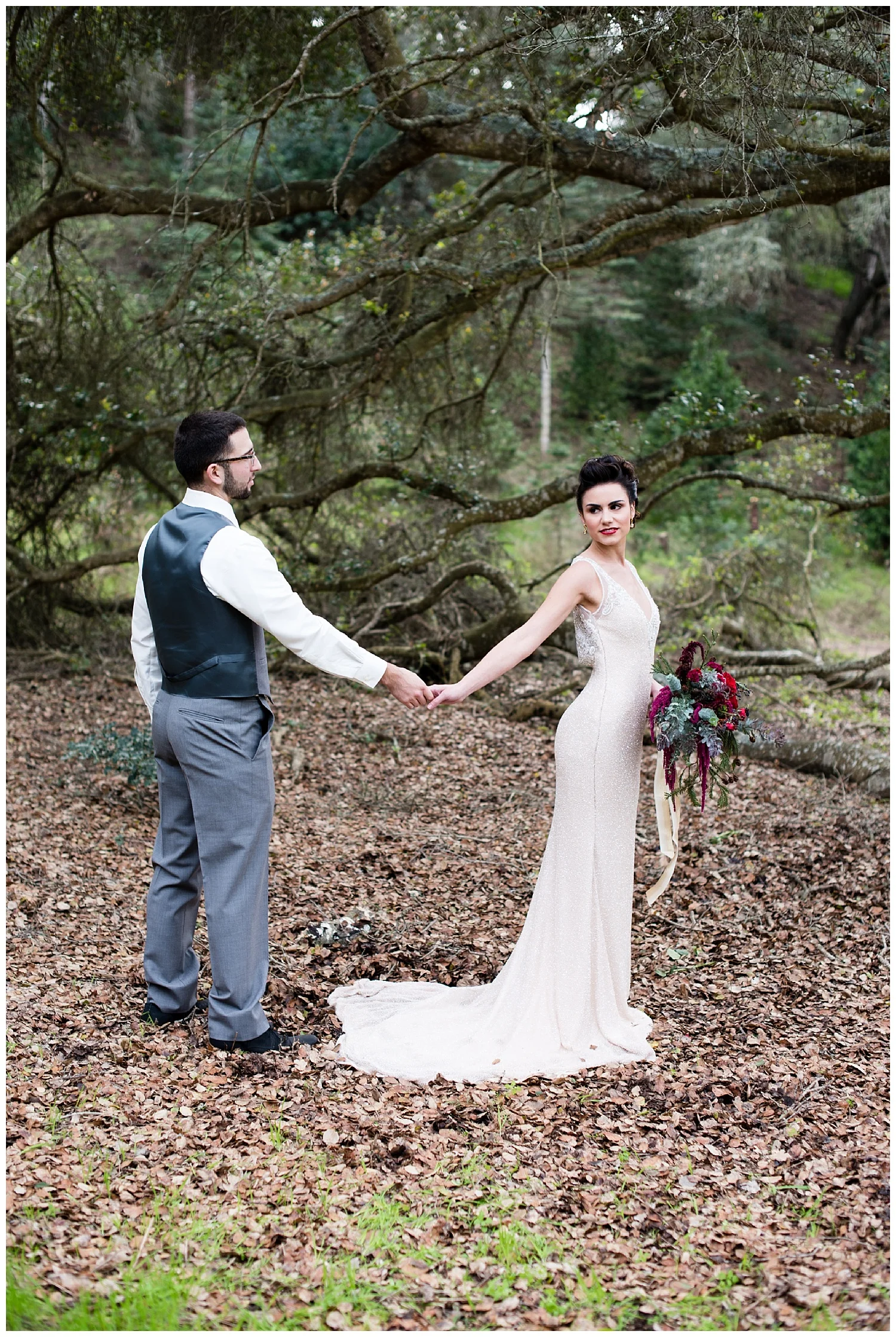 christmas-winter-wedding-forest-bride-and-groom.jpg