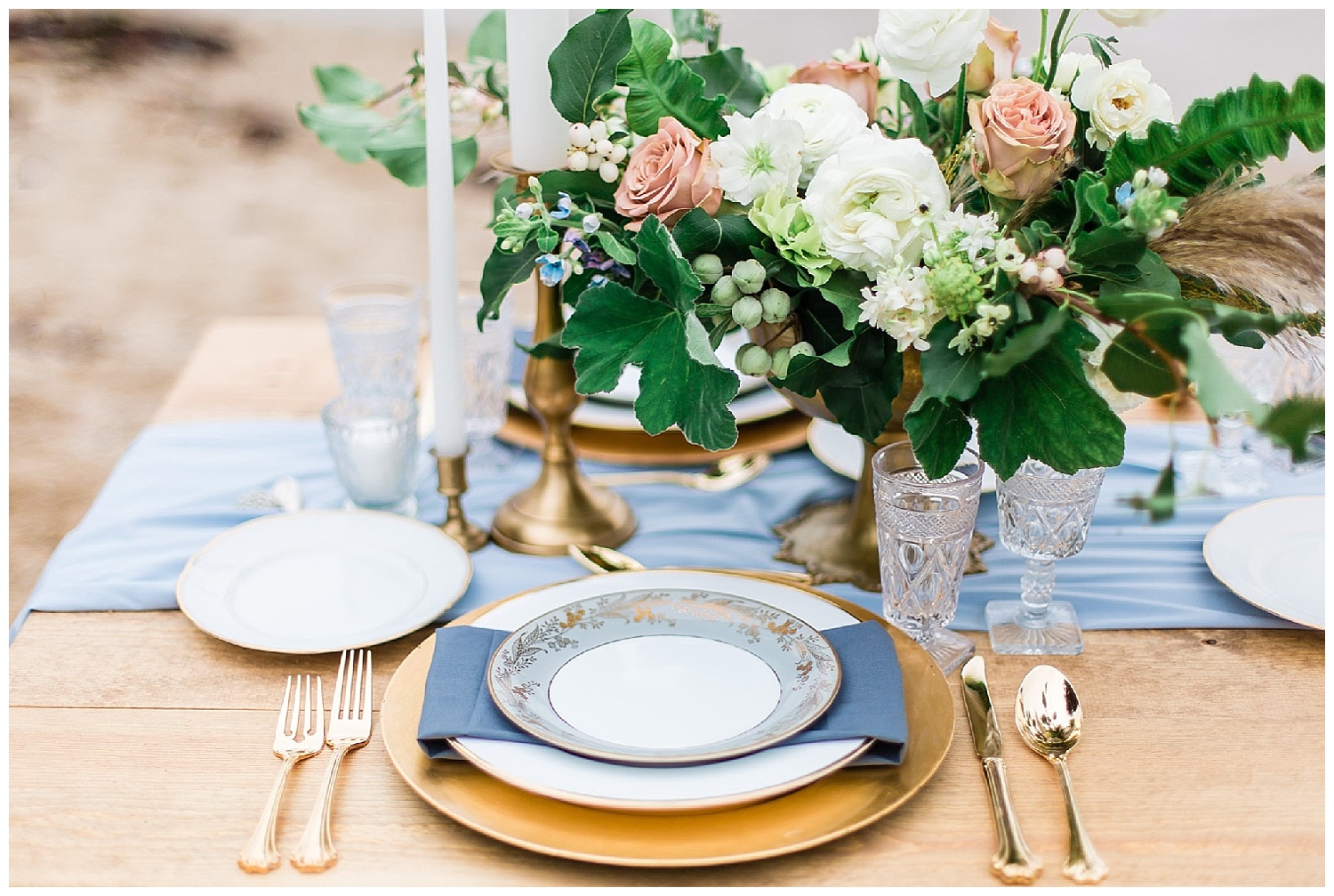 big-sur-wedding-table-setting.jpg