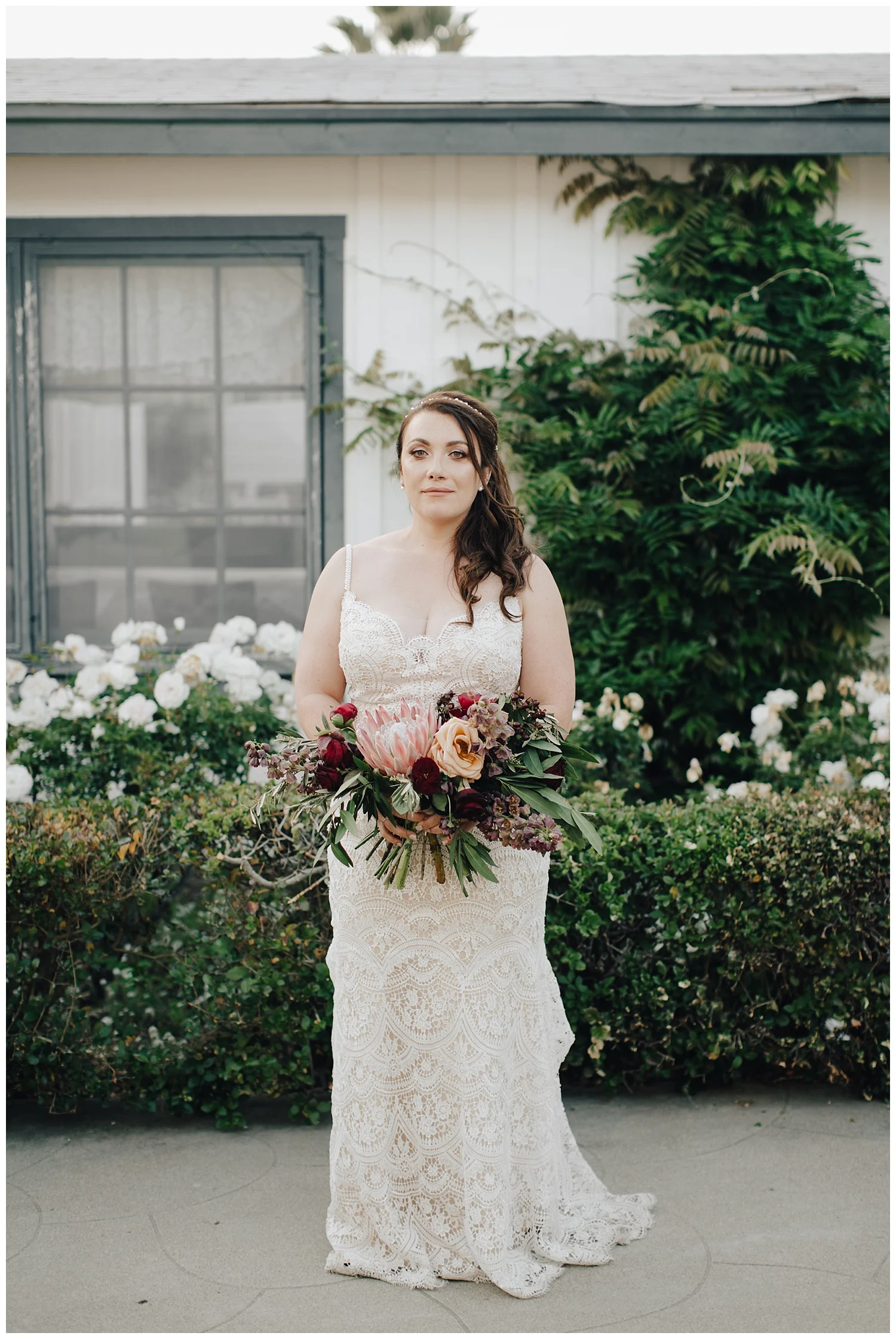 los-laureles-lodge-summer-bride-carmel-valley-california.jpg
