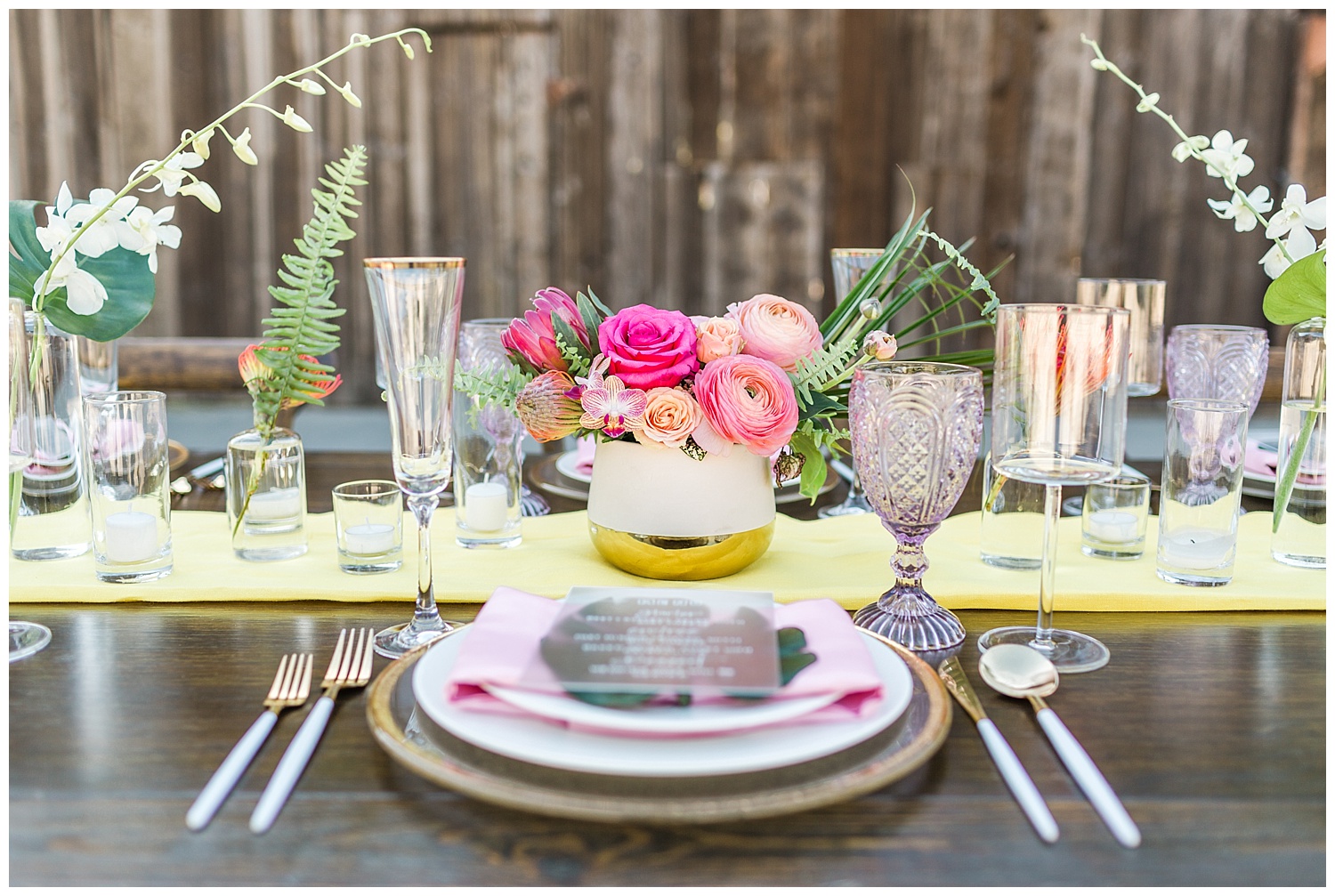 Tropical-table-design-flourish-florals-all-about-events.jpg