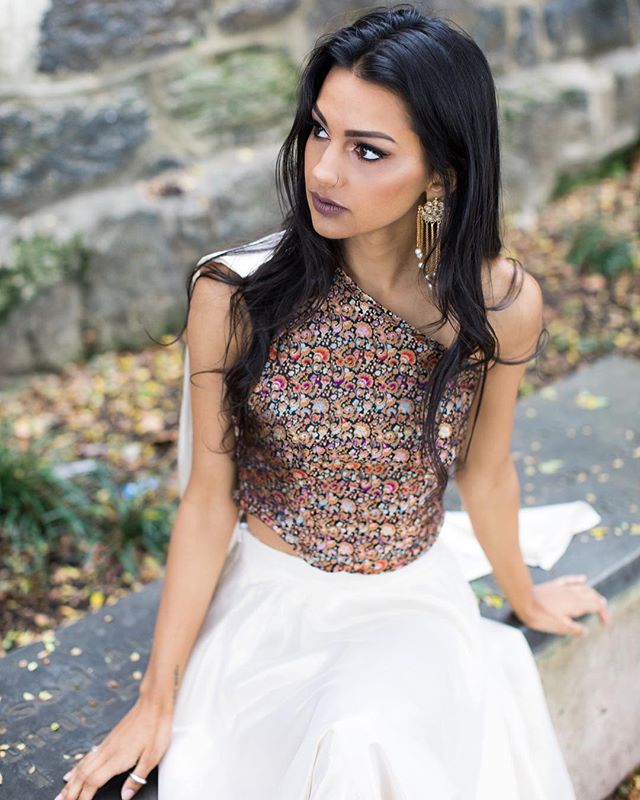 Fierce, brave and strong. A force to be reckoned with. 
One shoulder brocade top with back dupatta paired with gold lame silk skirt &mdash; available now! .
.
.
.
📷: @sachianandphotography 
H&amp;M: @jasmin__rahman 
Model: @karishmacat 
Jewels: @jaw