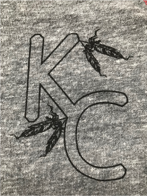 raglanred.detail.png