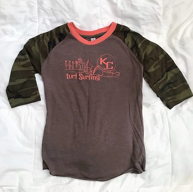 Turf Surfing Camo Raglan