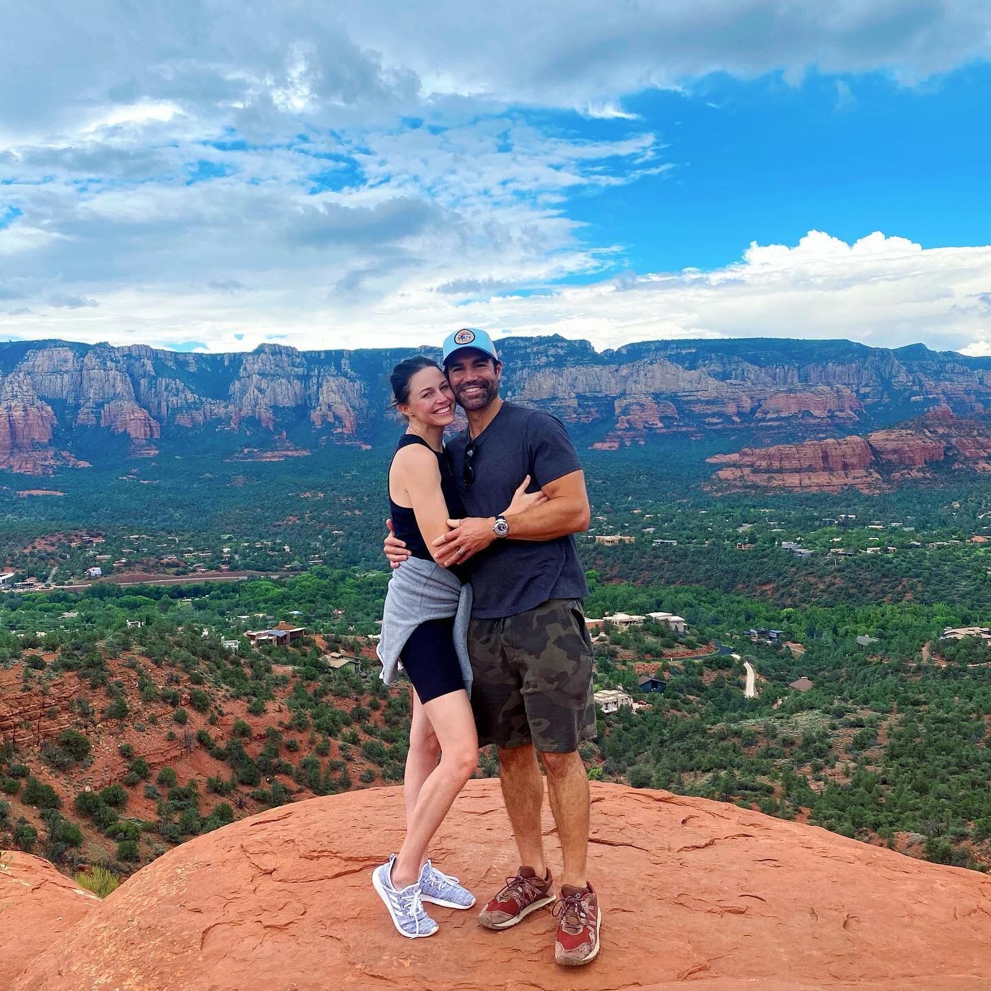 TEN years with you, my love!! 🥂 We spent our anniversary adventuring in Sedona (felt appropriate because life 😜) and if @jordivilasuso ever questions my love for him, if one of y&rsquo;all could remind him that I walked out on DEVILS BRIDGE for him