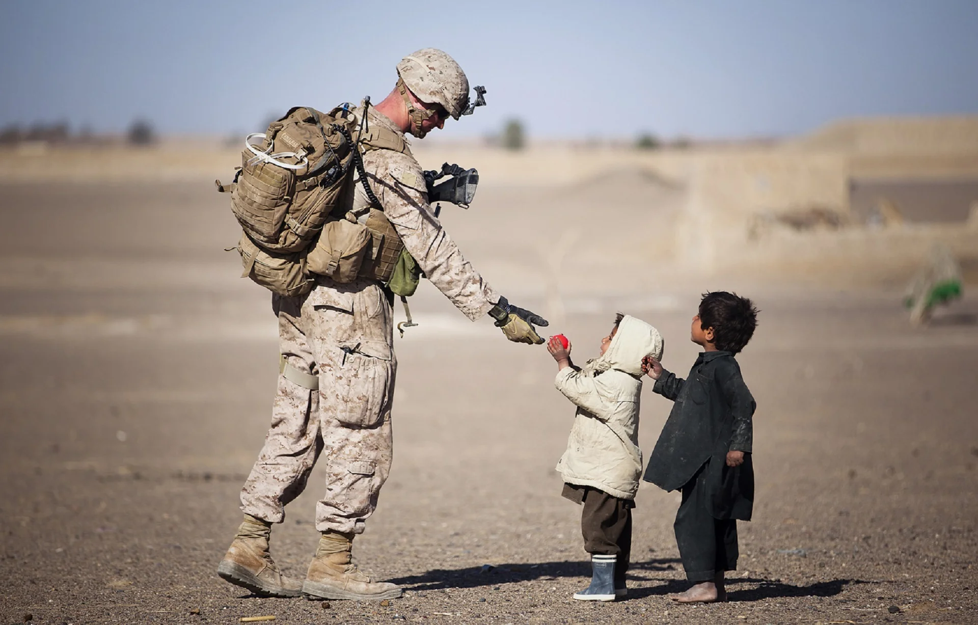 soldier-708711.jpg