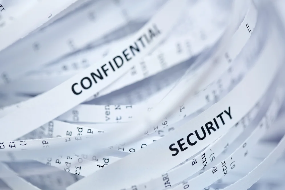 Shredding confidential dos.jpg