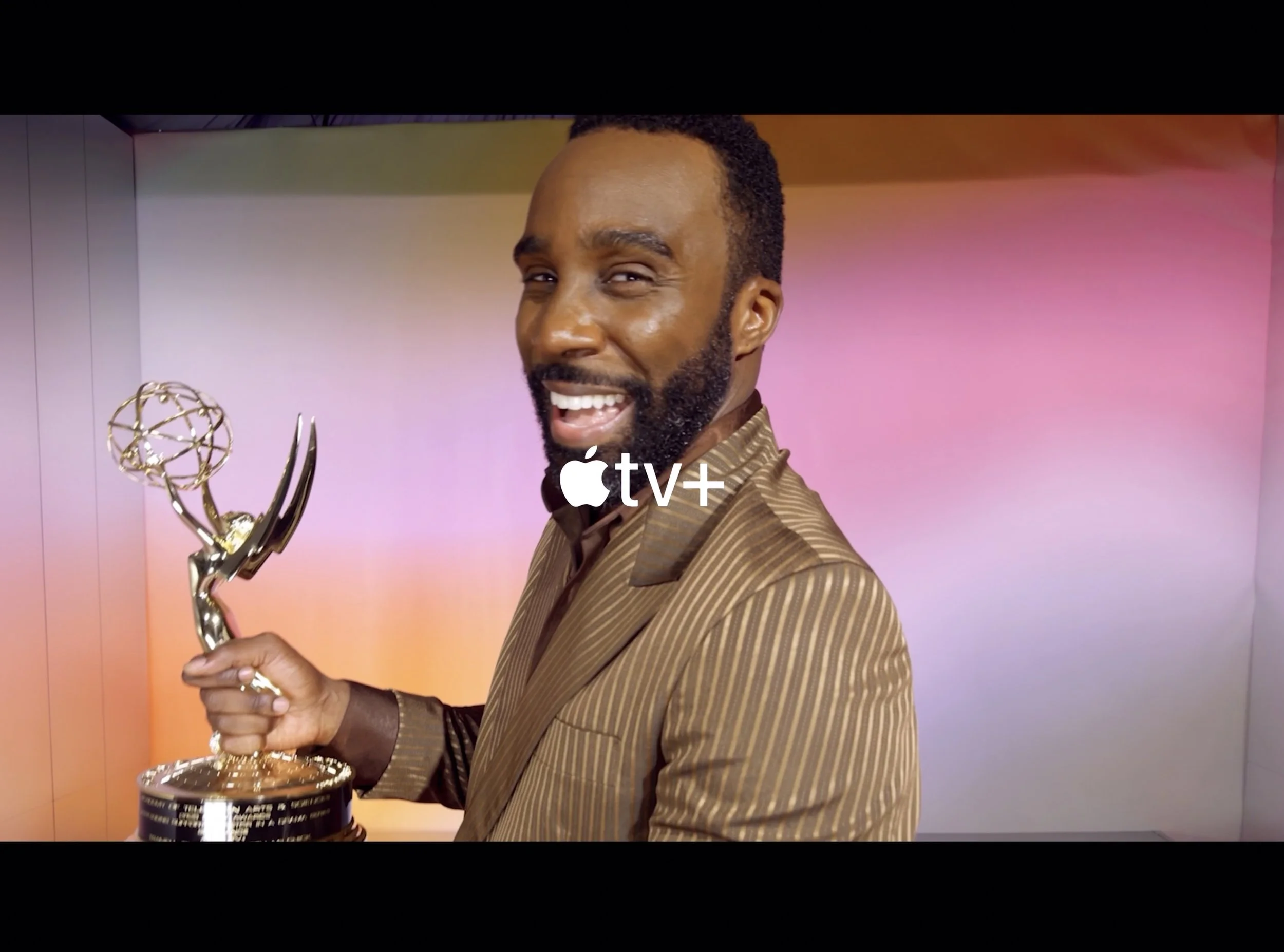 APPLE / DIR. MICHELLE WATT / D.P. GRAHAM WALZER