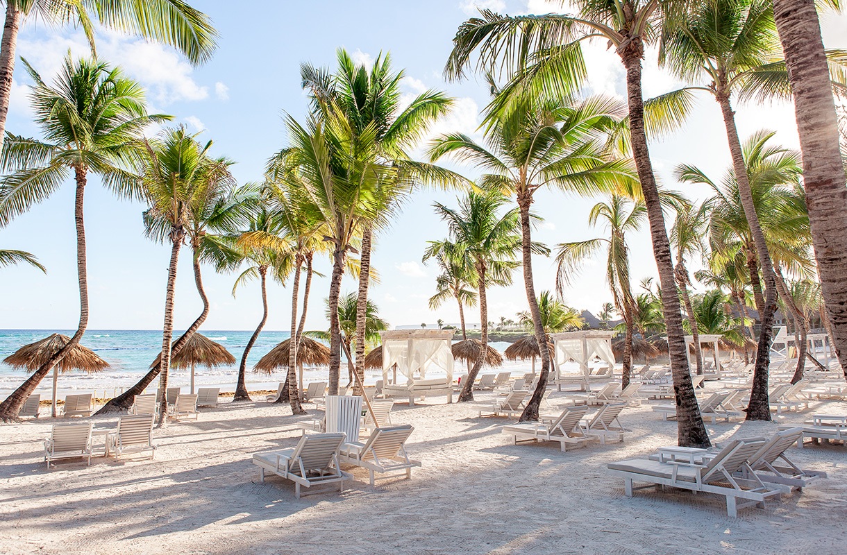eden_roc_beach_club10.jpg