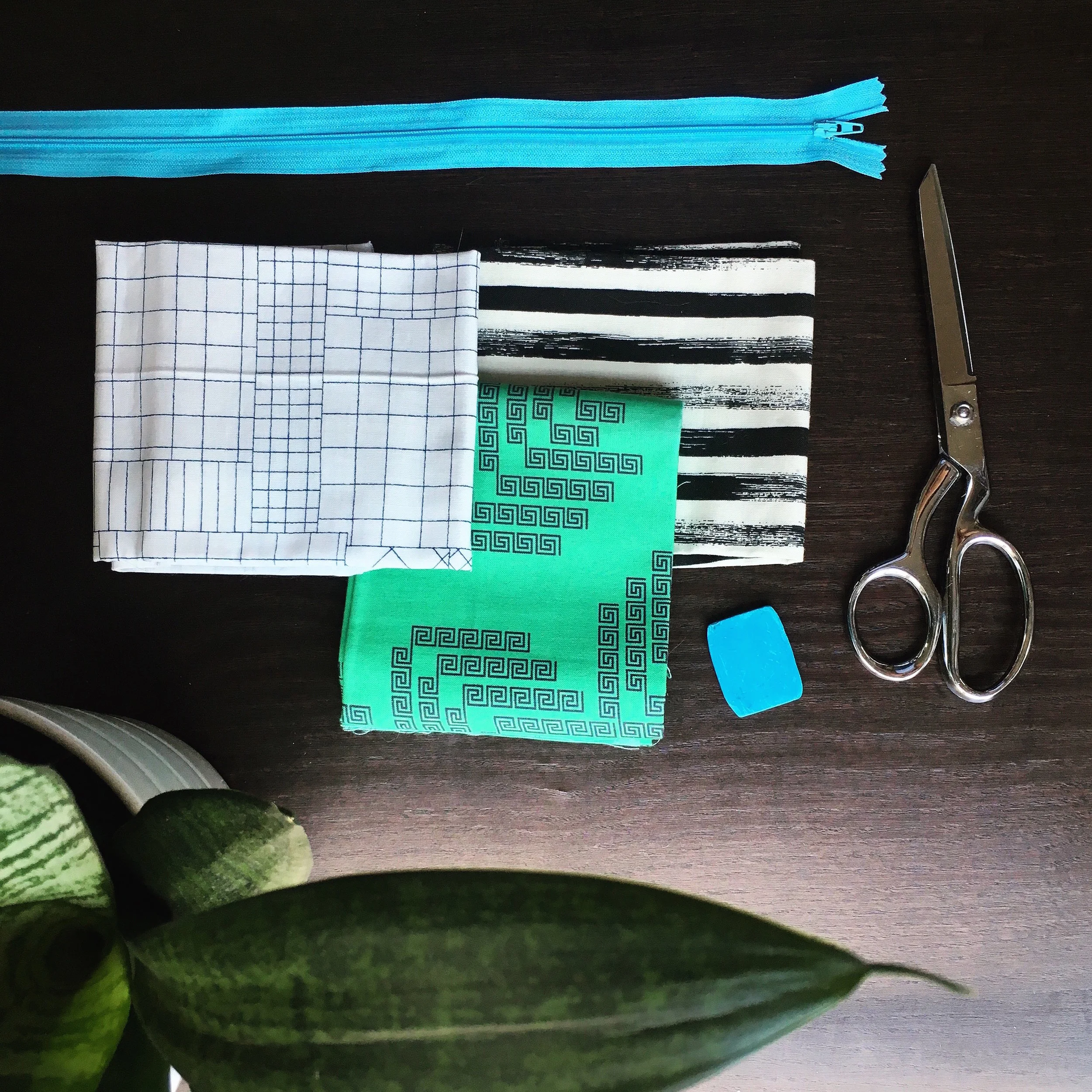 How to choose the right fabric for your sewing project