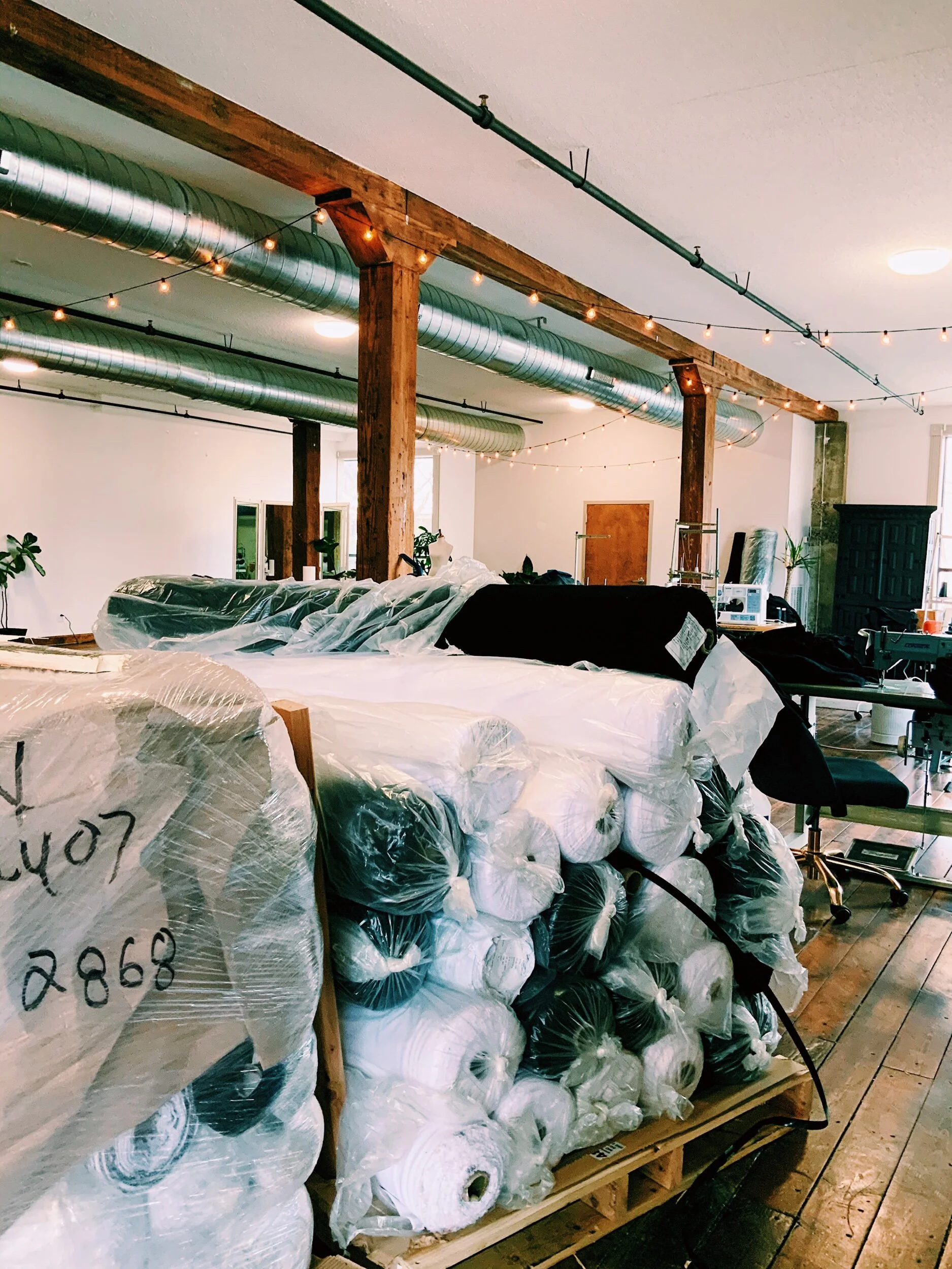 How to set up a sewing space like a manufacturer
