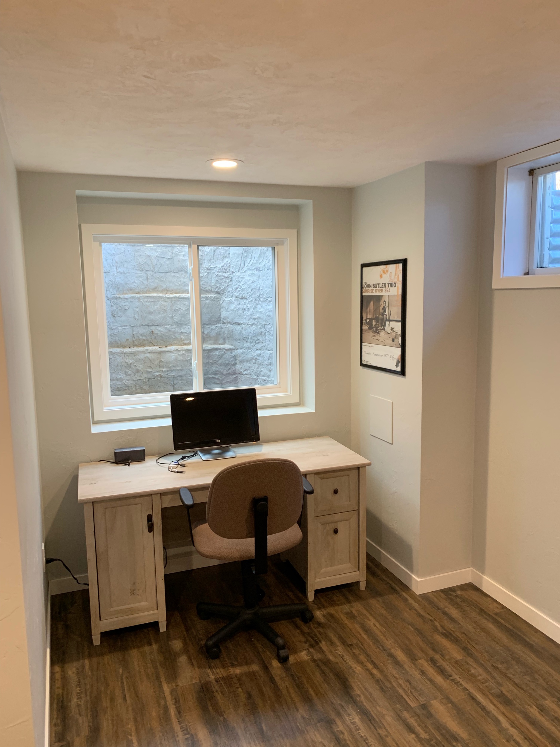 EGRESS window