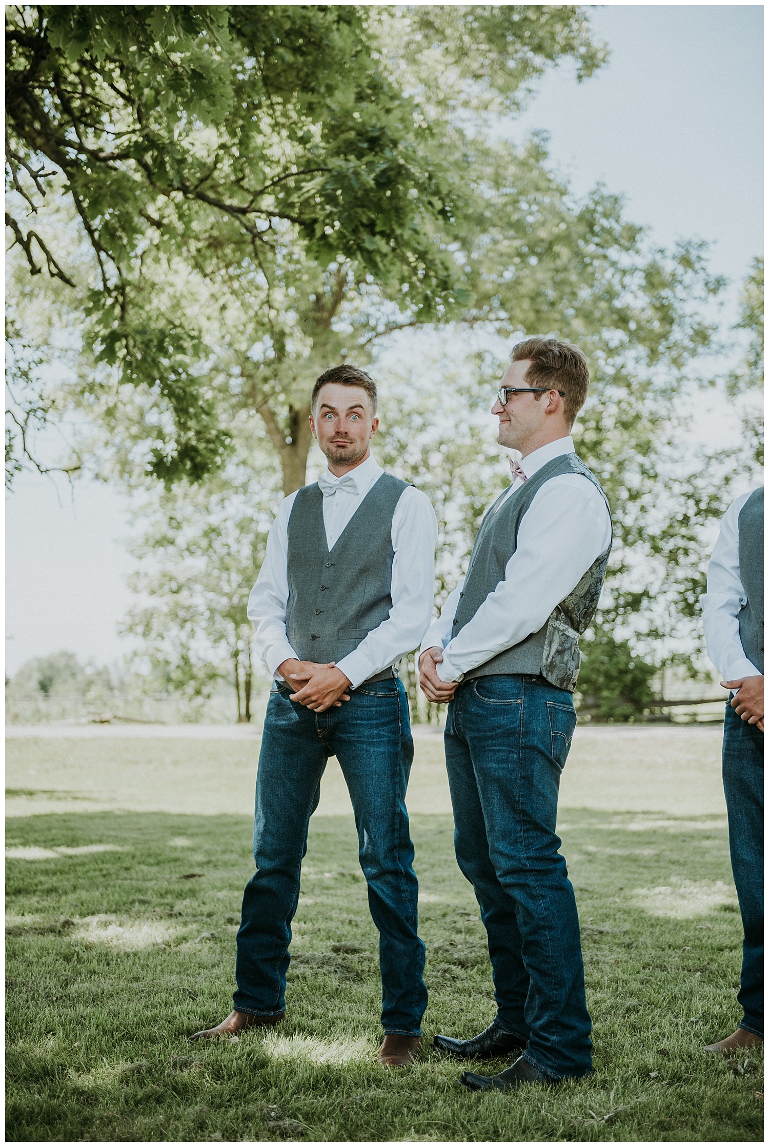 Front Yard Ceremony in Trenton, Ontario | Holly McMurter Photographs