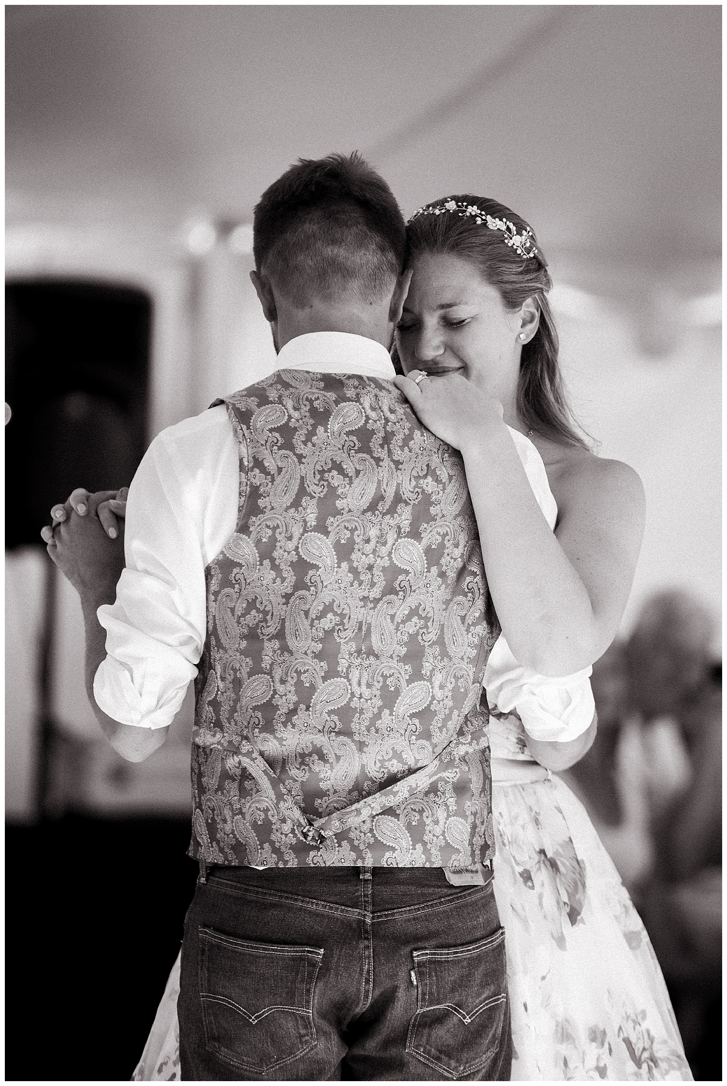 First Dance at Relaxed Frontyard Wedding in Trenton, Ontario | Holly McMurter Photographs