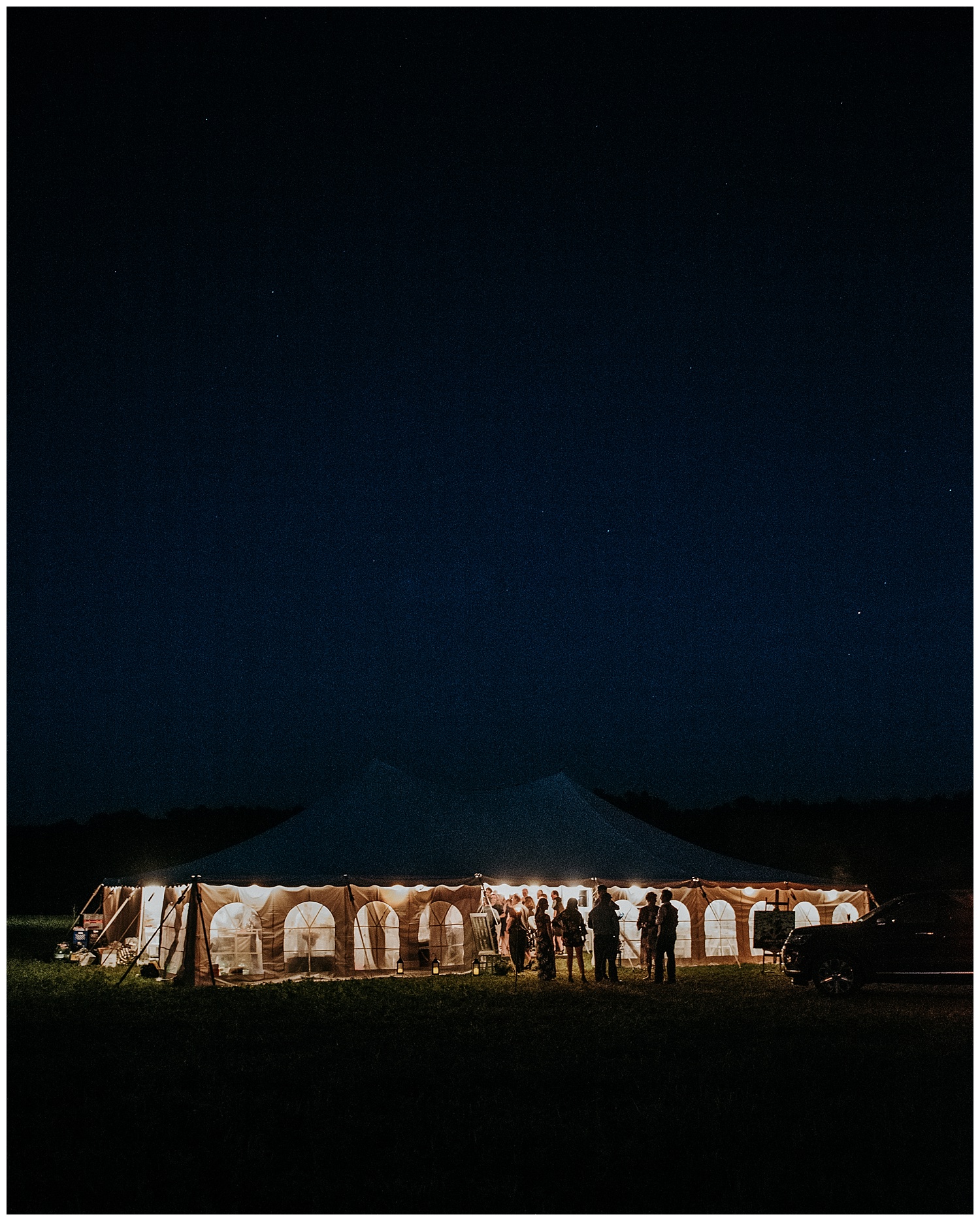Relaxed Frontyard Wedding in Trenton, Ontario | Holly McMurter Photographs