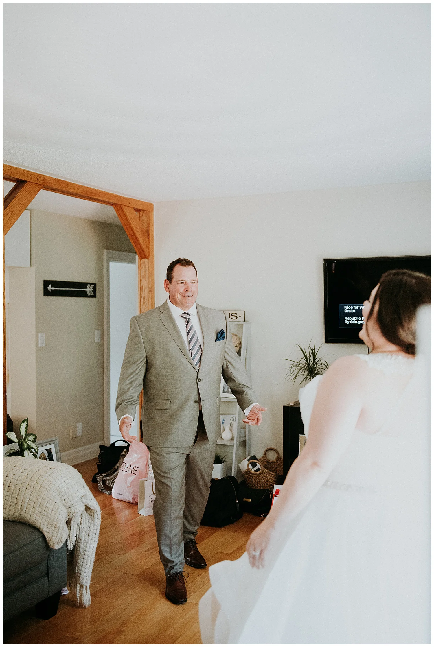Crystal Palace, Prince Edward County Wedding Photography | Holly McMurter Photographs