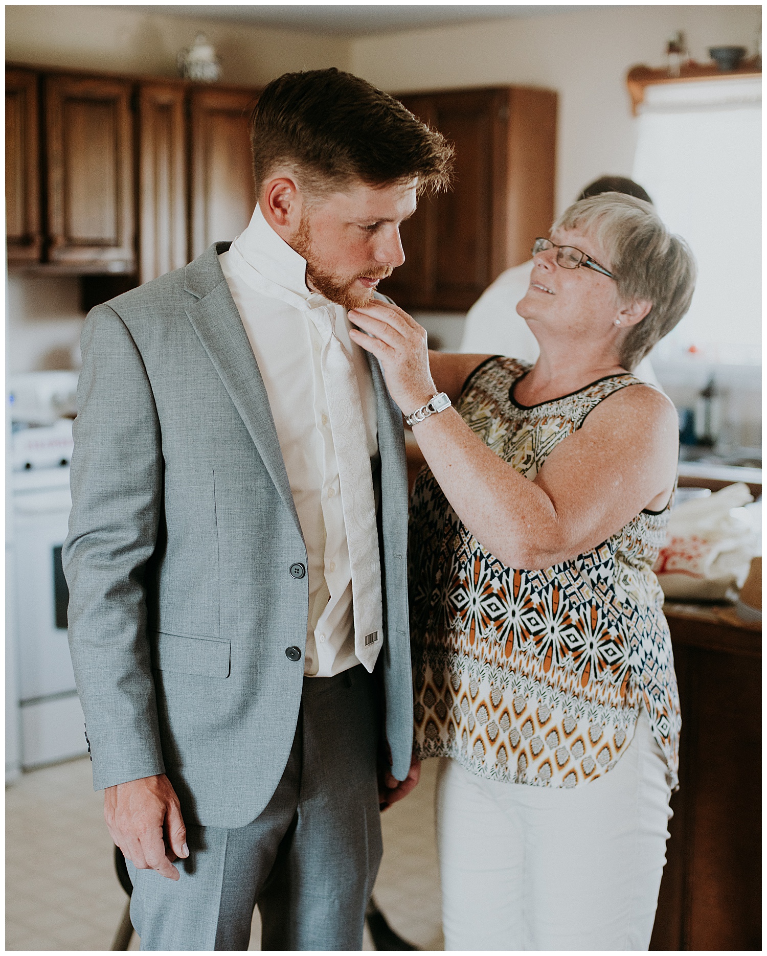 Crystal Palace, Prince Edward County Wedding Photography | Holly McMurter Photographs
