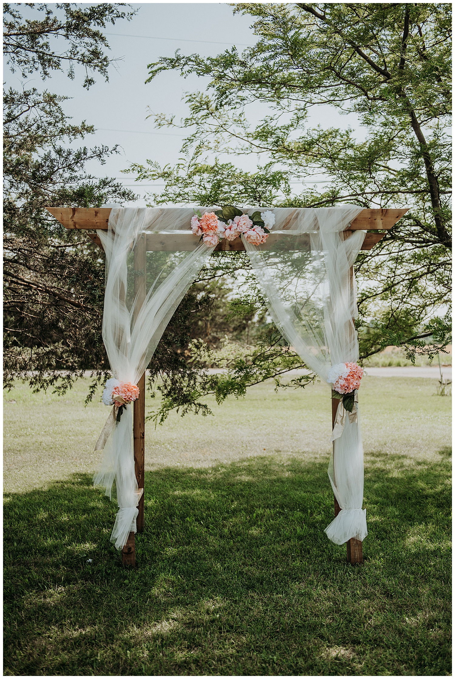 Crystal Palace, Prince Edward County Wedding Photography | Holly McMurter Photographs