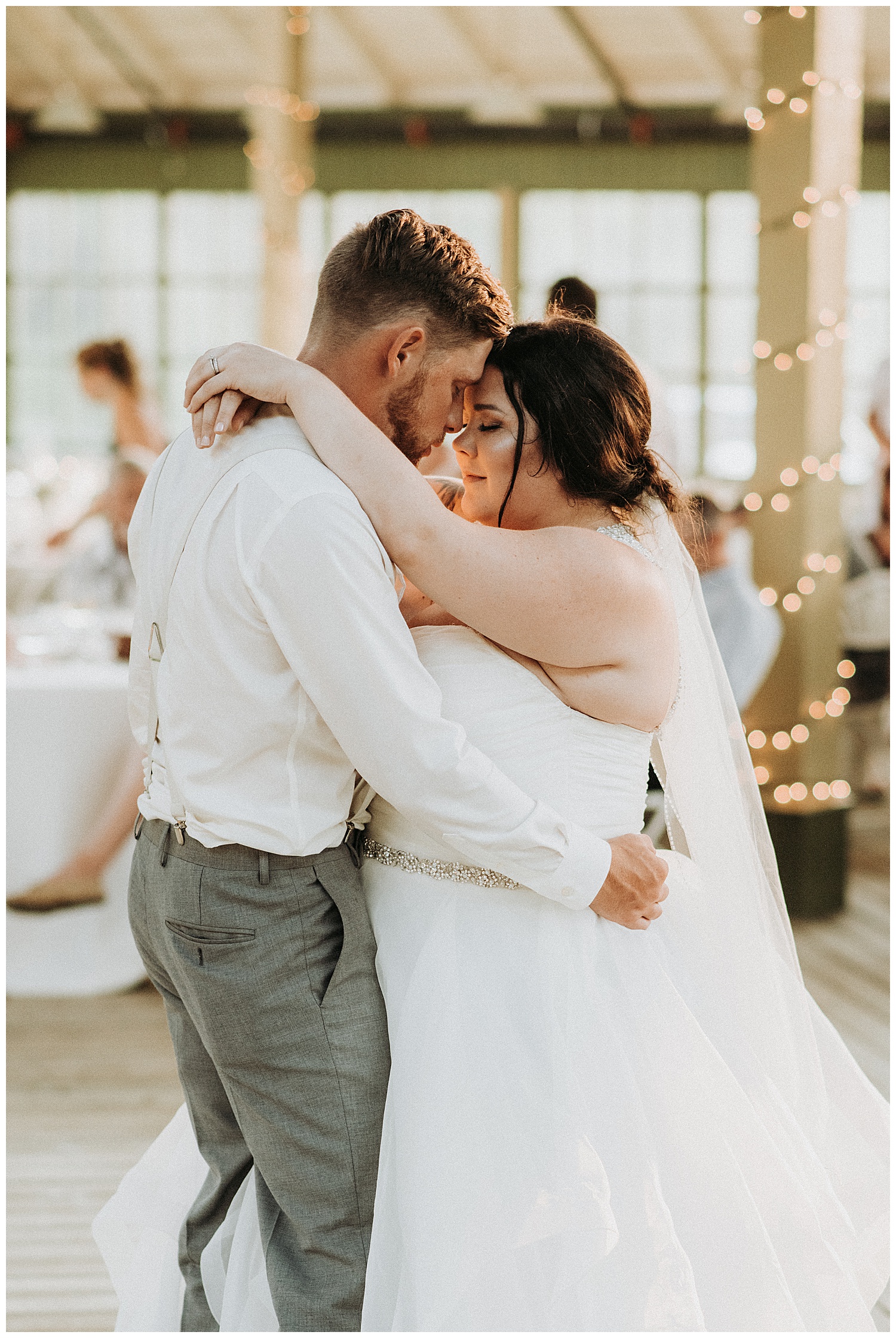 Crystal Palace, Prince Edward County Wedding Photography | Holly McMurter Photographs