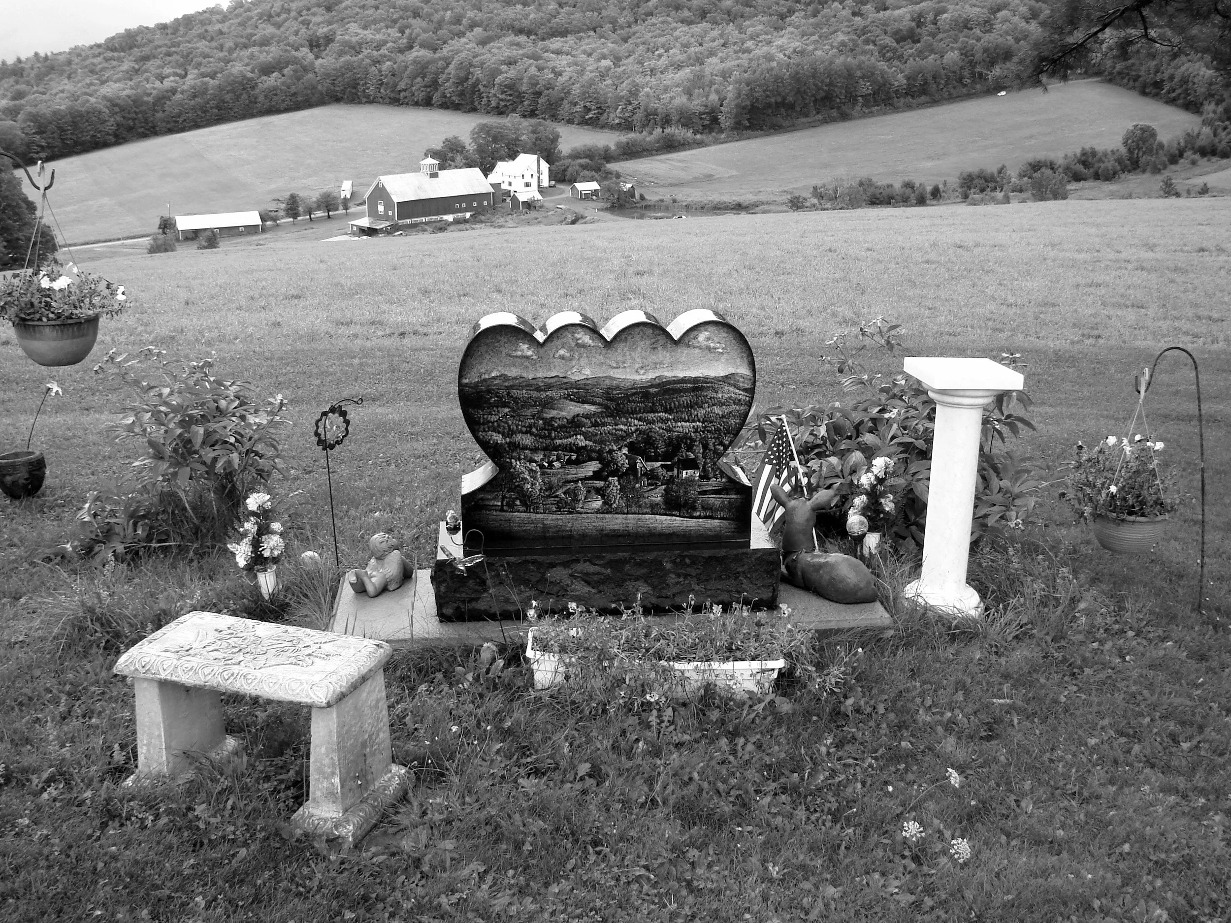Grave.JPG
