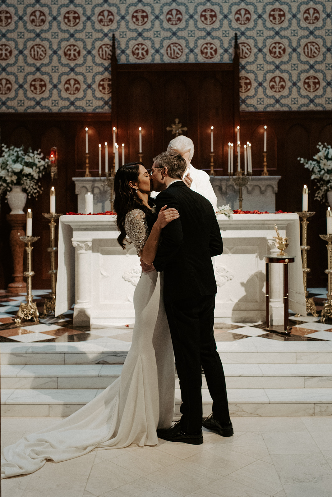 1920's Great Gatsby Inspired Wedding | Our Lady of Good Voyage Wedding | Downtown Boston Wedding | Boston Wedding Photographer