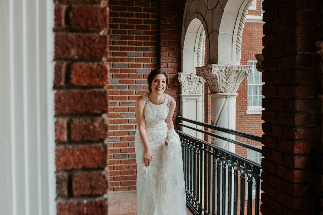 Industrial Downtown Birmingham, Alabamam Wedding | Alabama Wedding Photographer