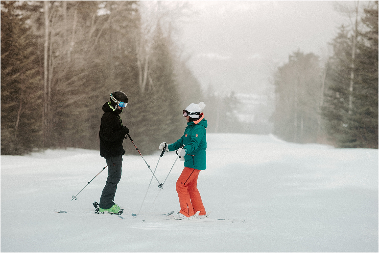 Adventurous Skiing Engagement Session | Oregon Wedding Photographer