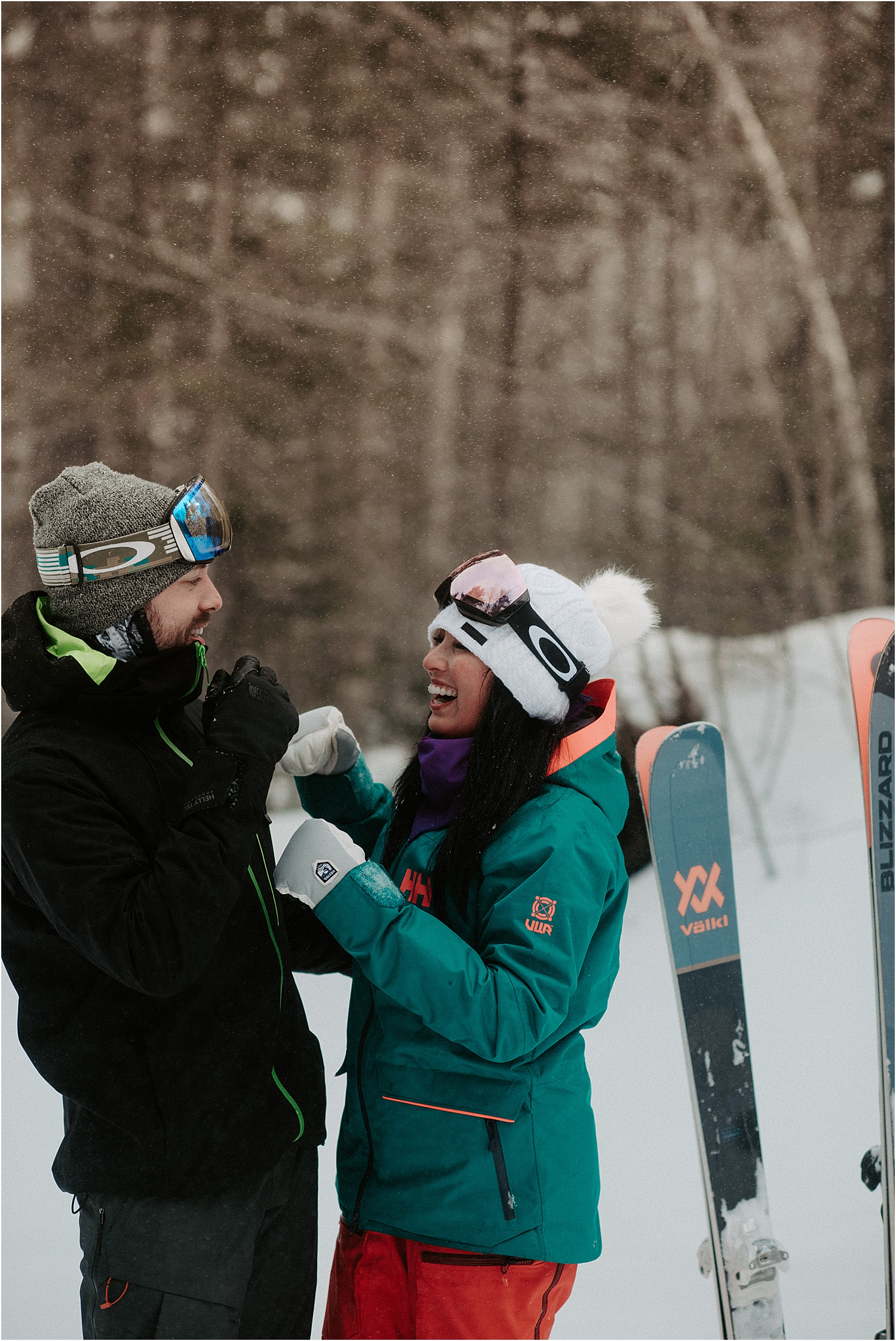 Adventurous Skiing Engagement Session | Oregon Wedding Photographer