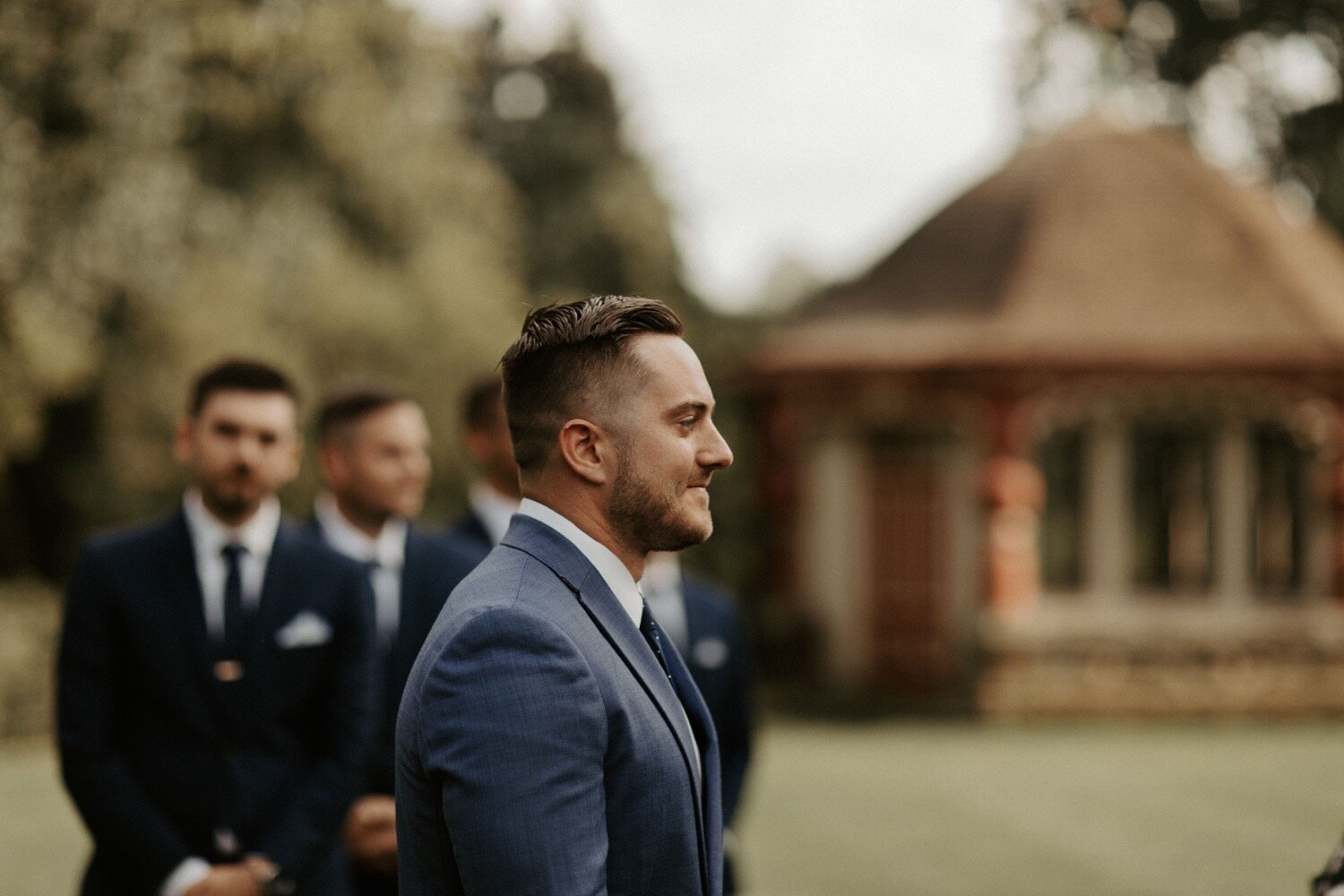 Navy and Champagne Woodsy Wedding Day with Copper Accents | Oregon Wedding Photographer