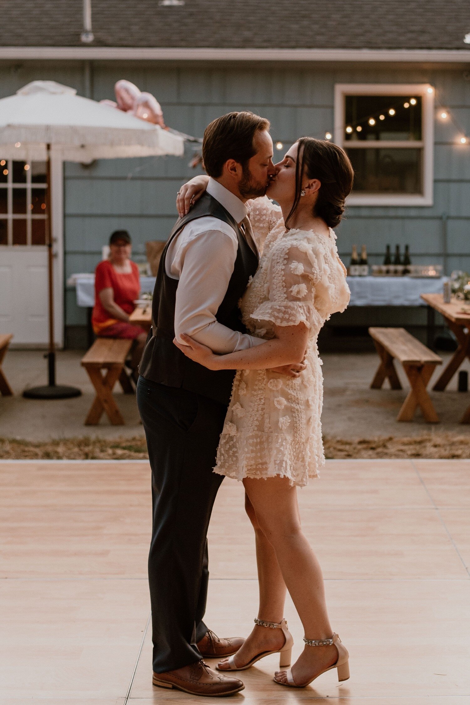 Amalie and Conner's Lush Garden Wedding at Portland's Abernethy Center with a Cozy Backyard Reception | Oregon Wedding Photographer