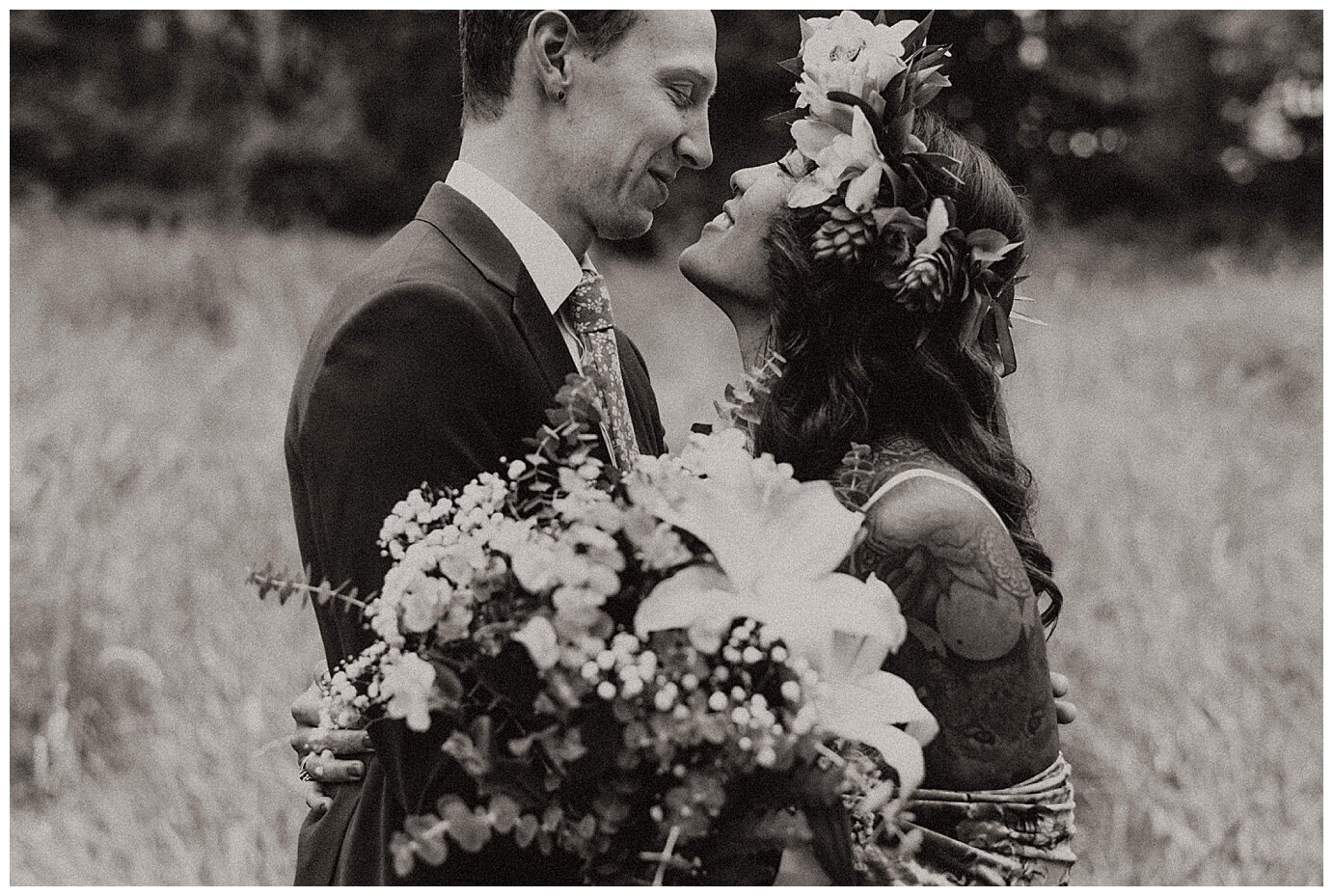 Mt Hood Elopement - Madeline Rose Photography - Oregon Wedding Photographer_0031.jpg