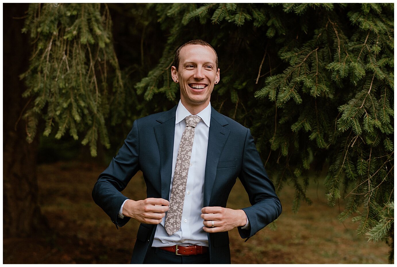 Mt Hood Elopement - Madeline Rose Photography - Oregon Wedding Photographer_0035.jpg