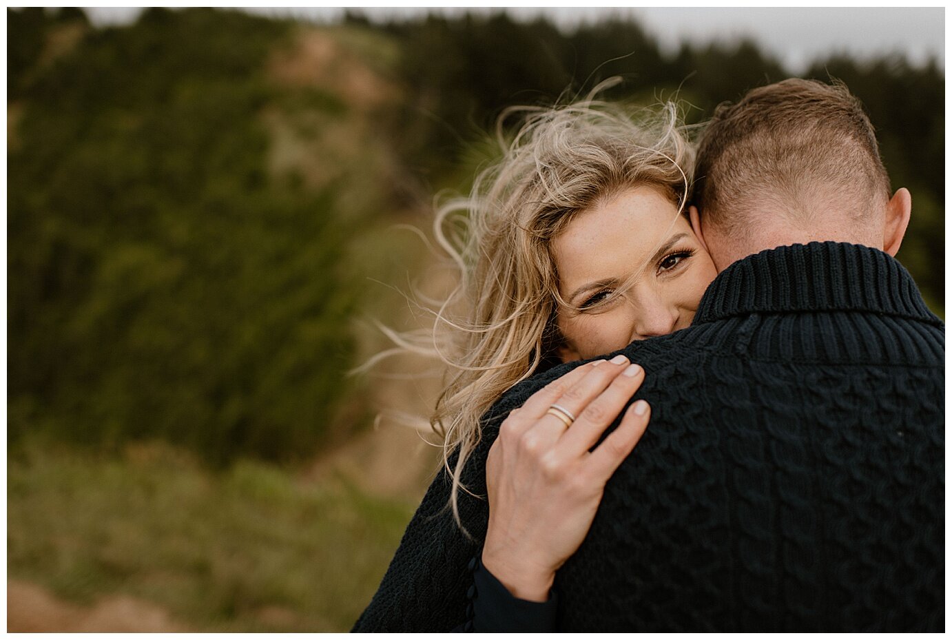 Lincoln City Oregon Engagement Session - Madeline Rose Photography - Oregon Wedding Photographer_0021.jpg