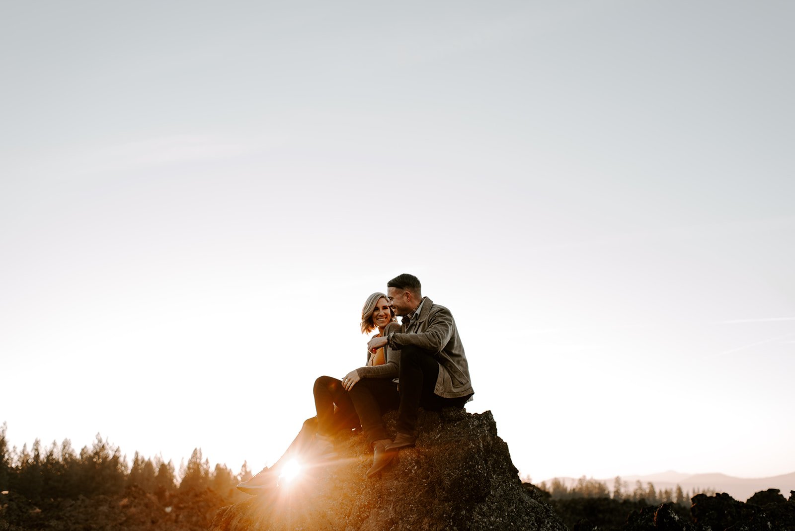 TIFFANDTOM-bendoregon-couplessession-madelinerosephotographyco-51_websize.jpg